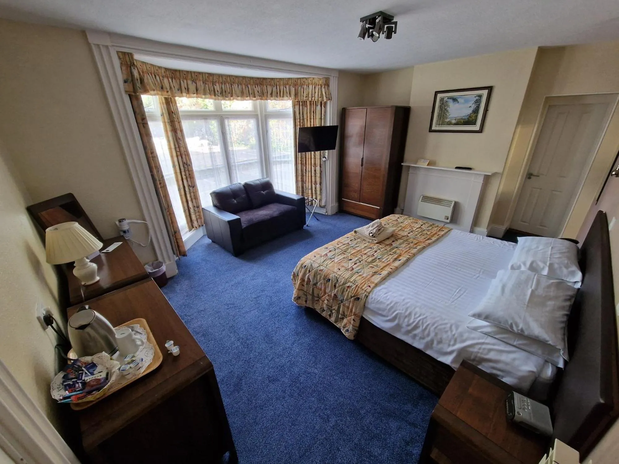 Bed in Grange Lodge Hotel