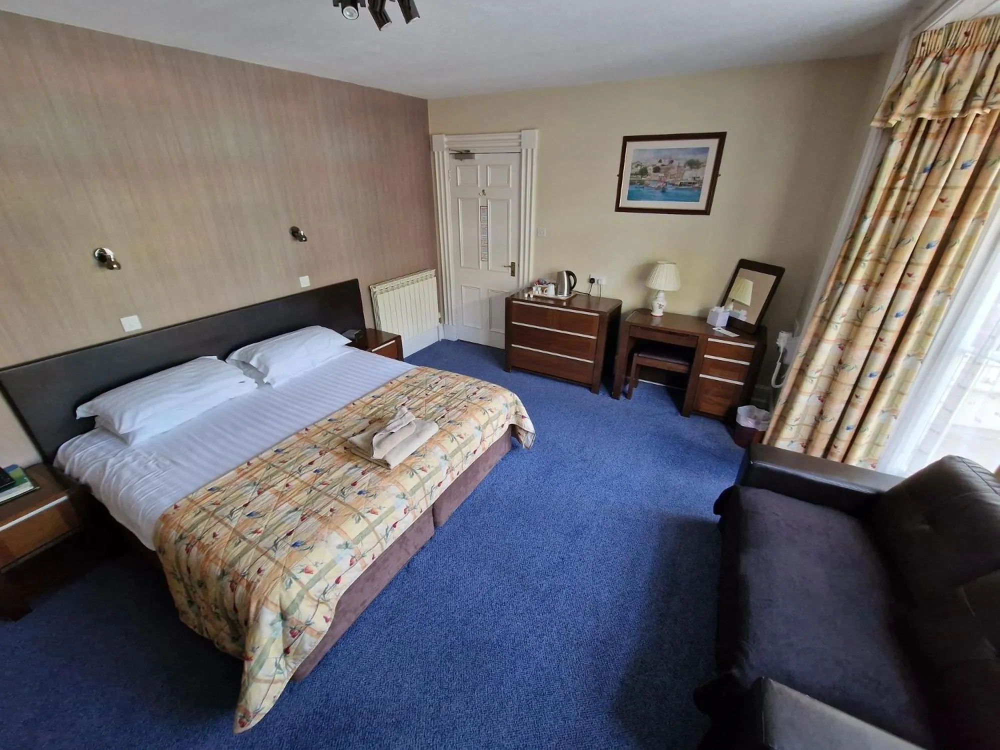 Bed in Grange Lodge Hotel