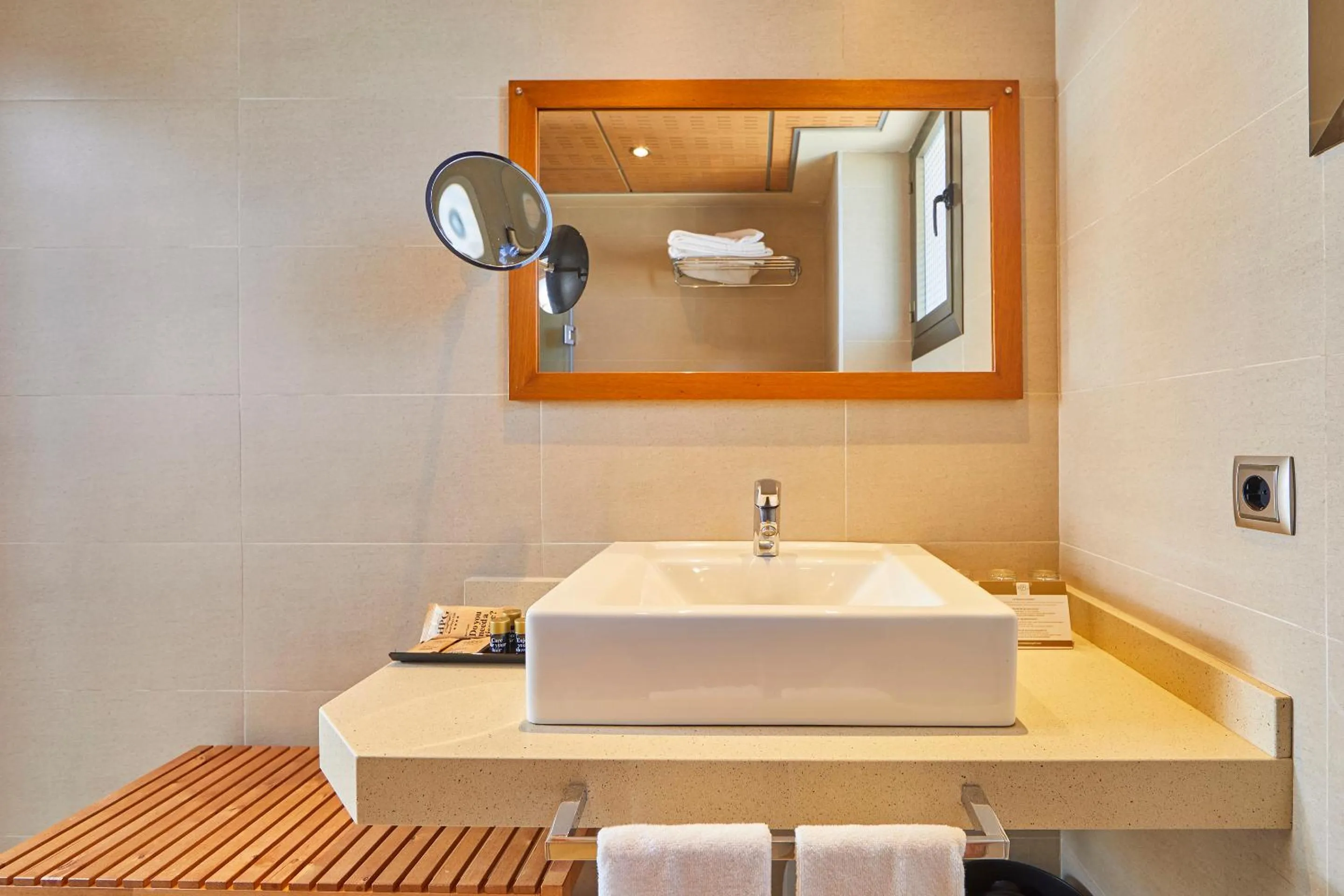 Shower in Hotel Playa Golf - Adults Only