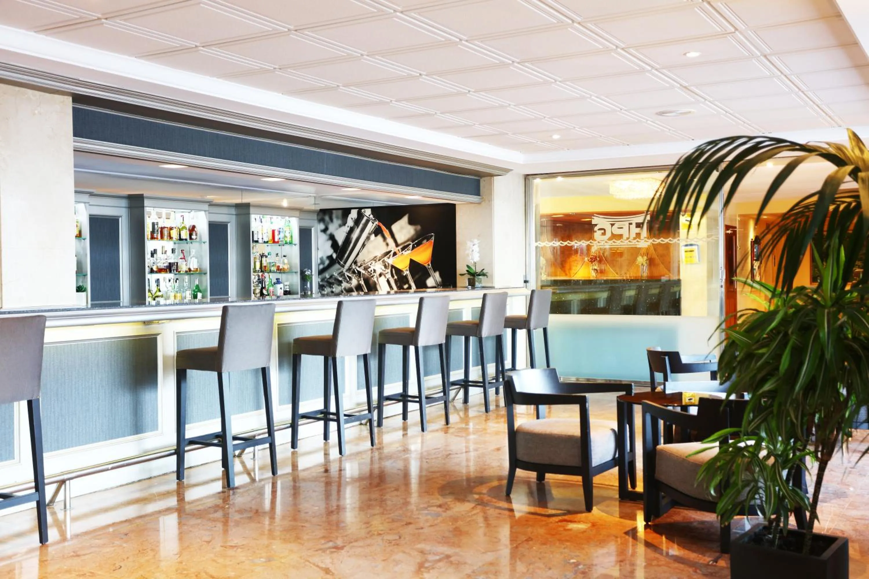 Lounge or bar in Hotel Playa Golf - Adults Only