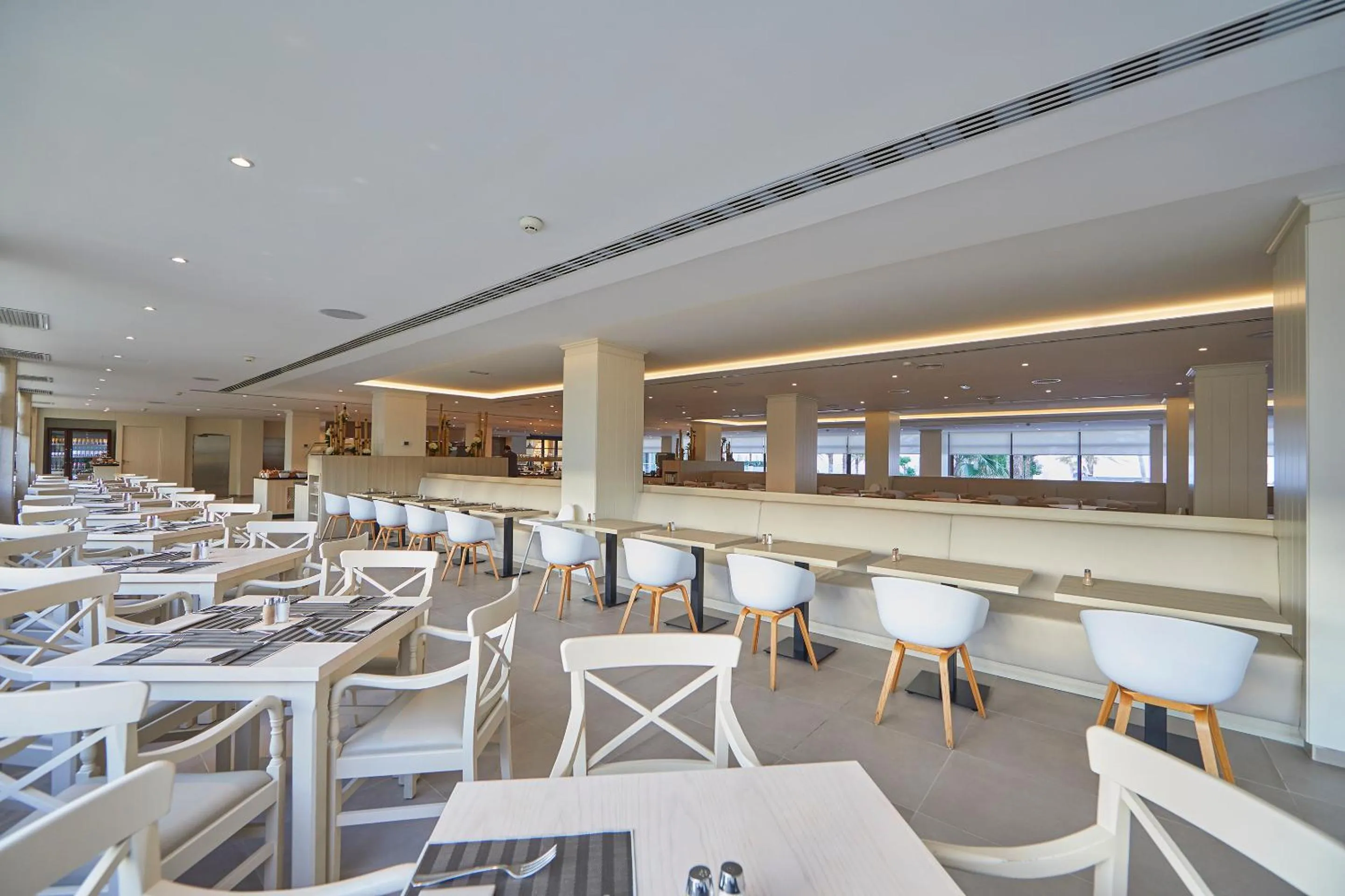 Restaurant/places to eat in Hotel Playa Golf - Adults Only