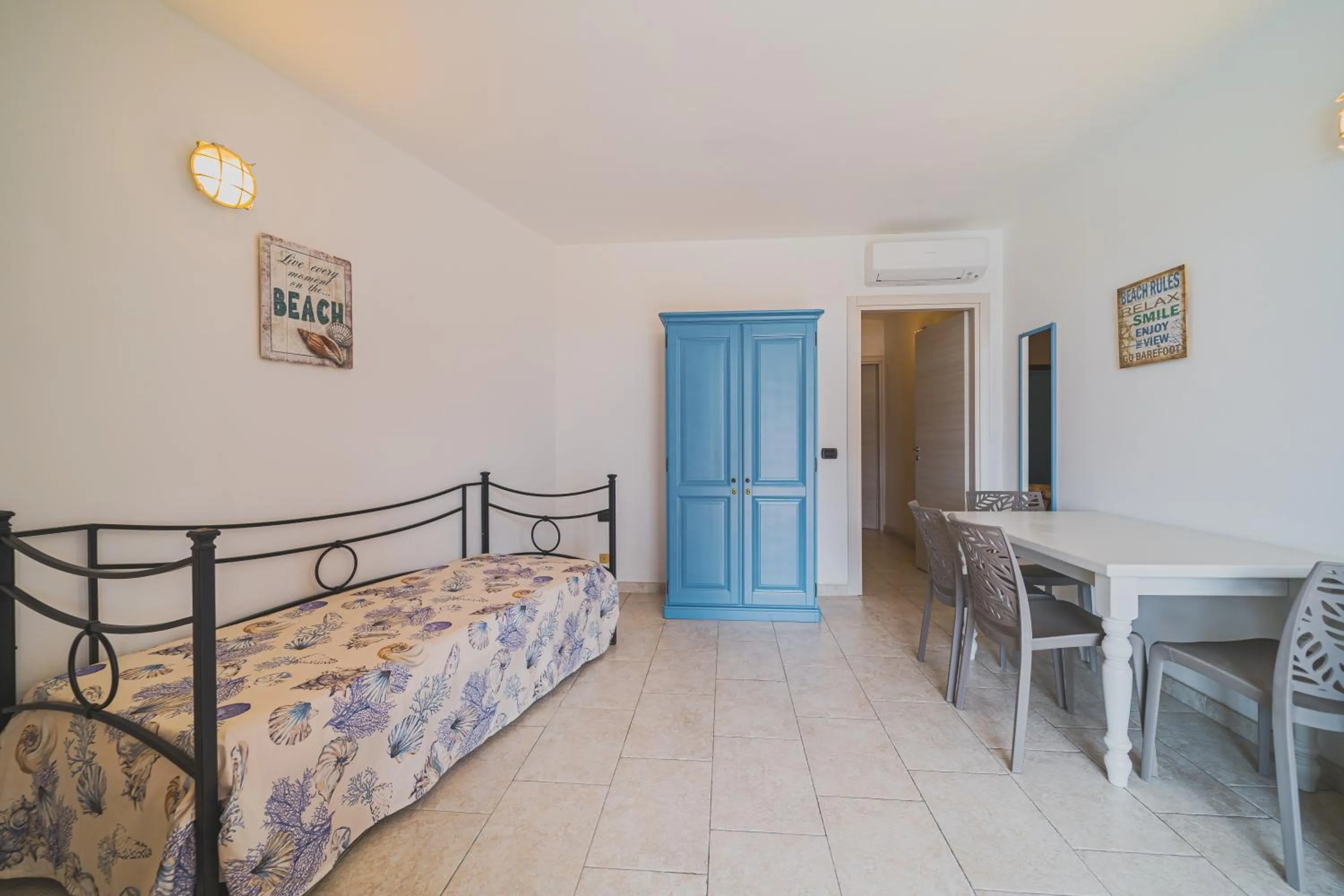 Living room, Bed in Residence Villa Rosi
