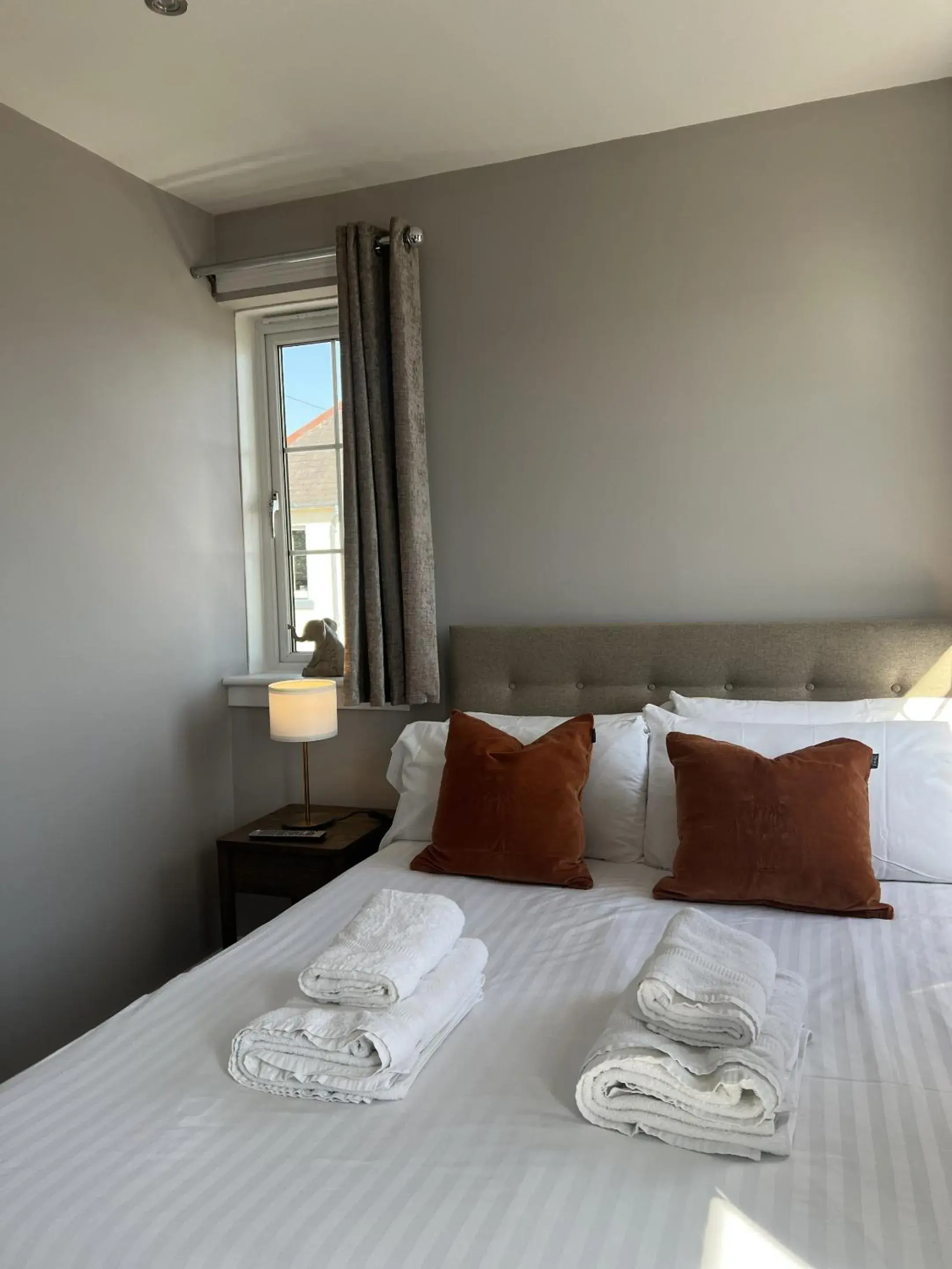 Bedroom, Bed in Tuckers Inn Bedroom, Bed in Tuckers Inn