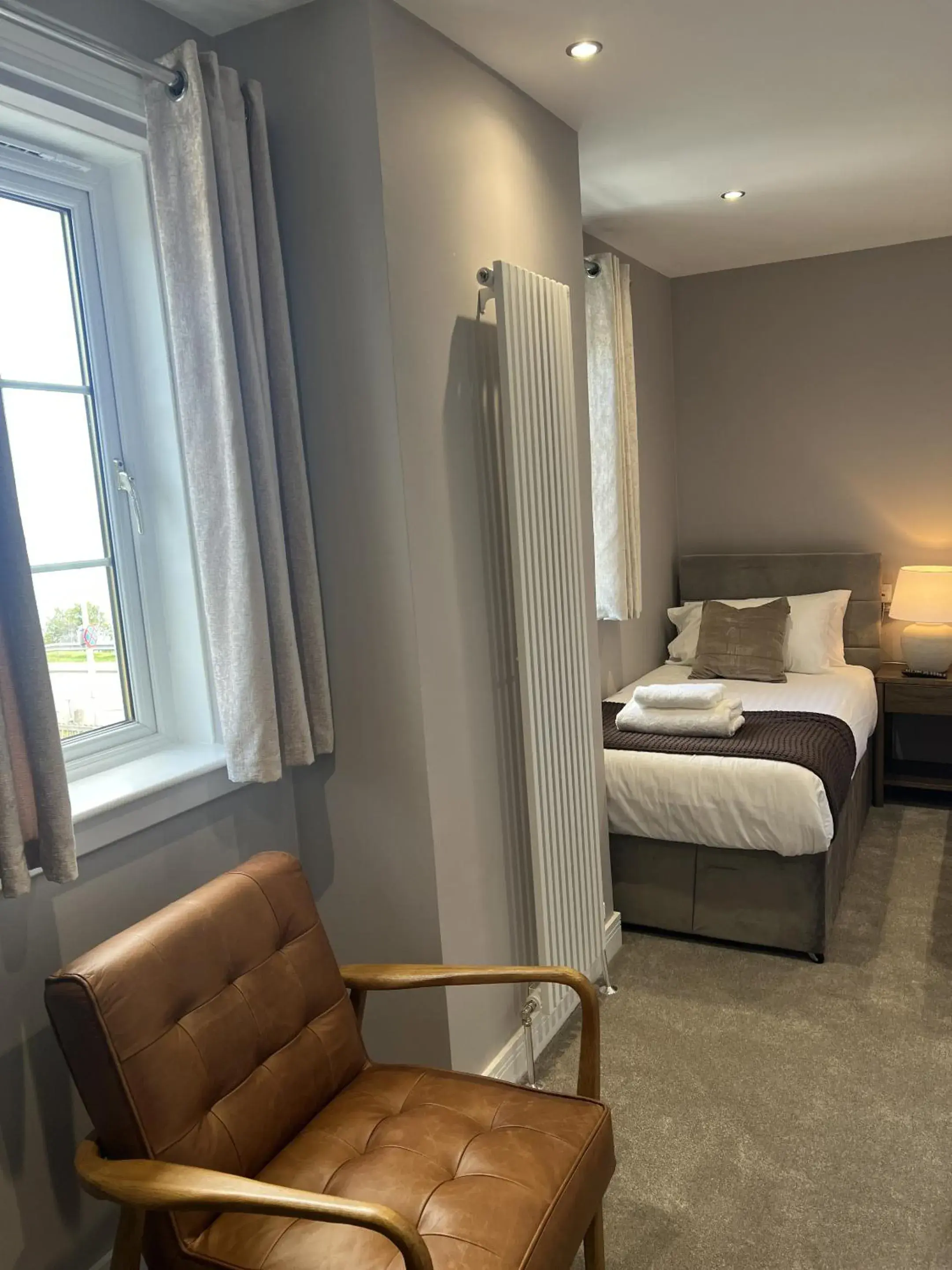 Standard Twin Room - single occupancy in Tuckers Inn Standard Twin Room - single occupancy in Tuckers Inn