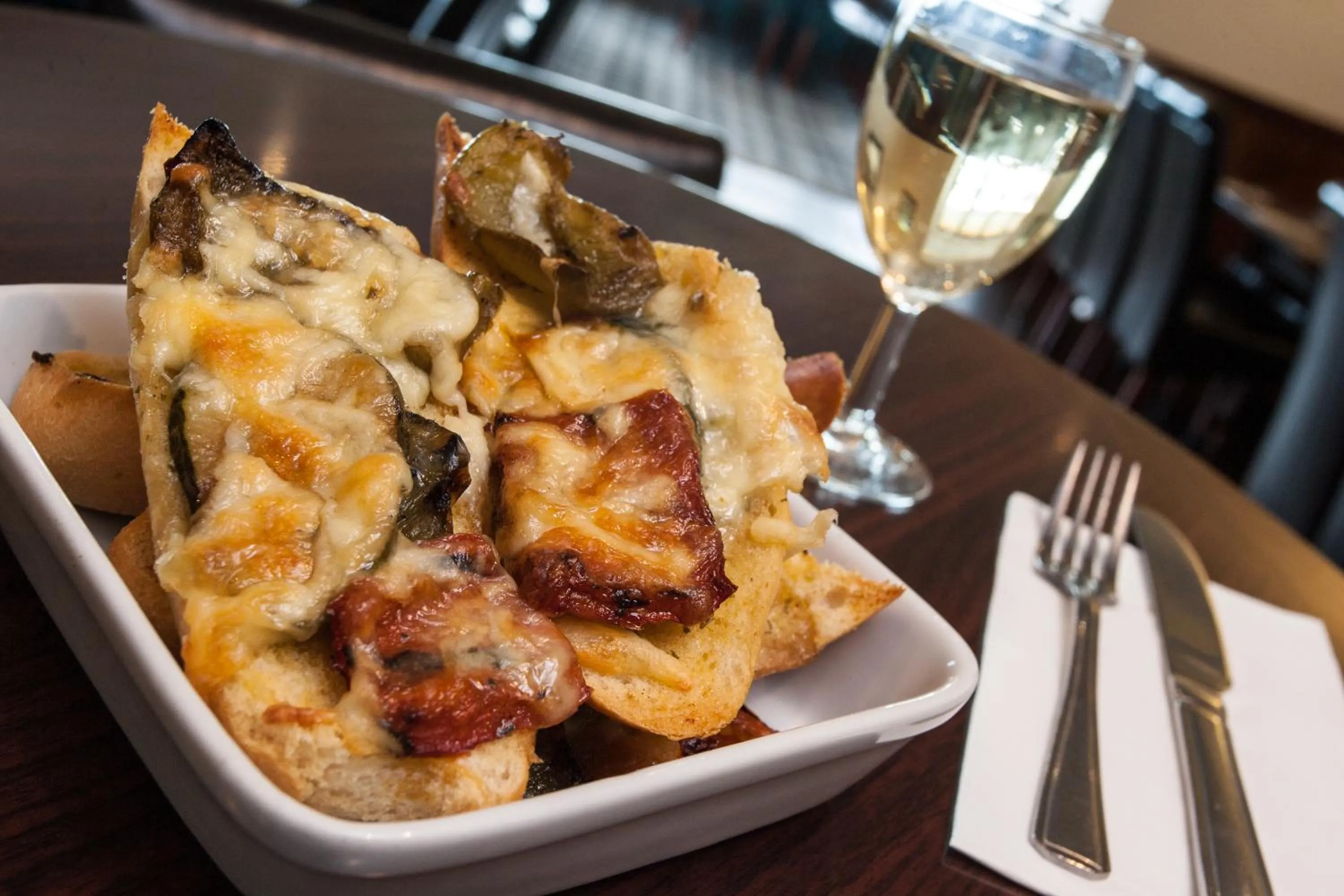 Food and drinks in Tuckers Inn