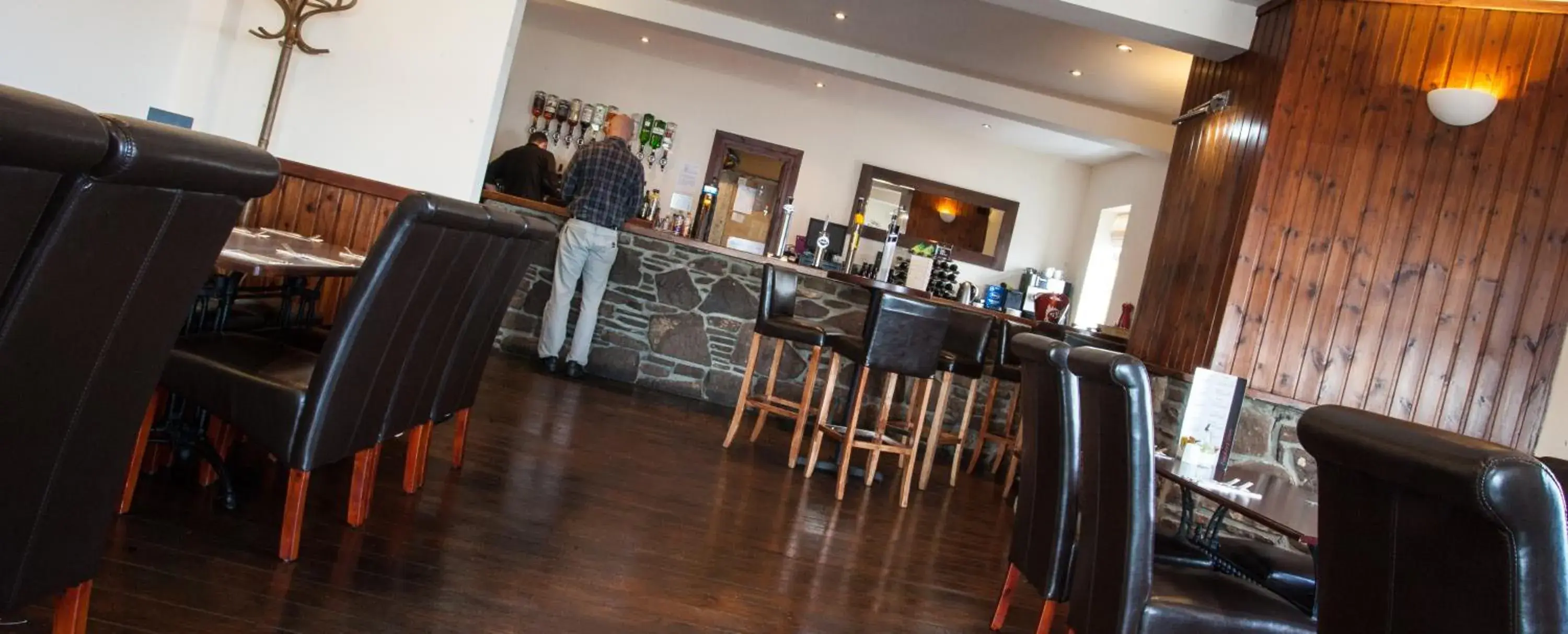 Lounge or bar in Tuckers Inn Lounge or bar in Tuckers Inn