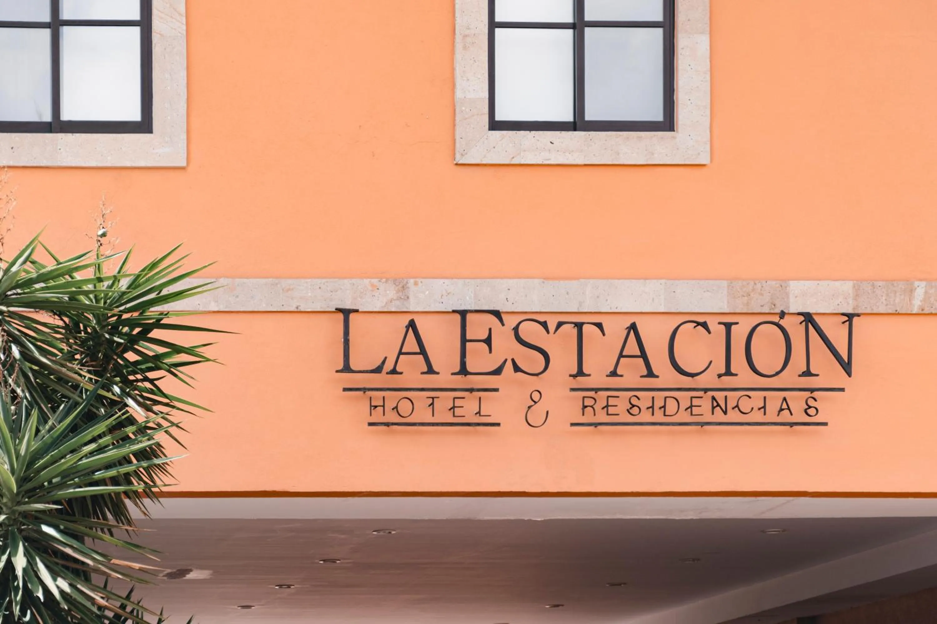Property building in Hotel La Estación