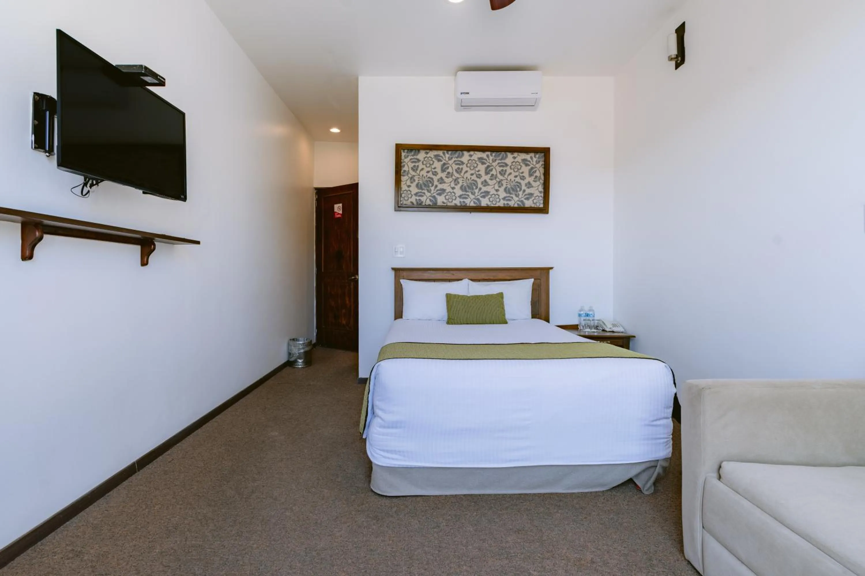 Photo of the whole room, Bed in Hotel La Estación