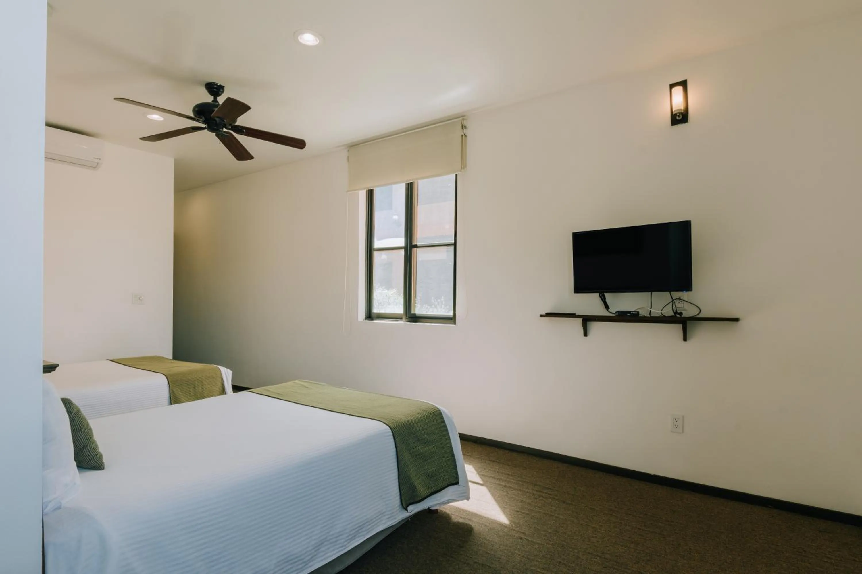 Photo of the whole room, Bed in Hotel La Estación