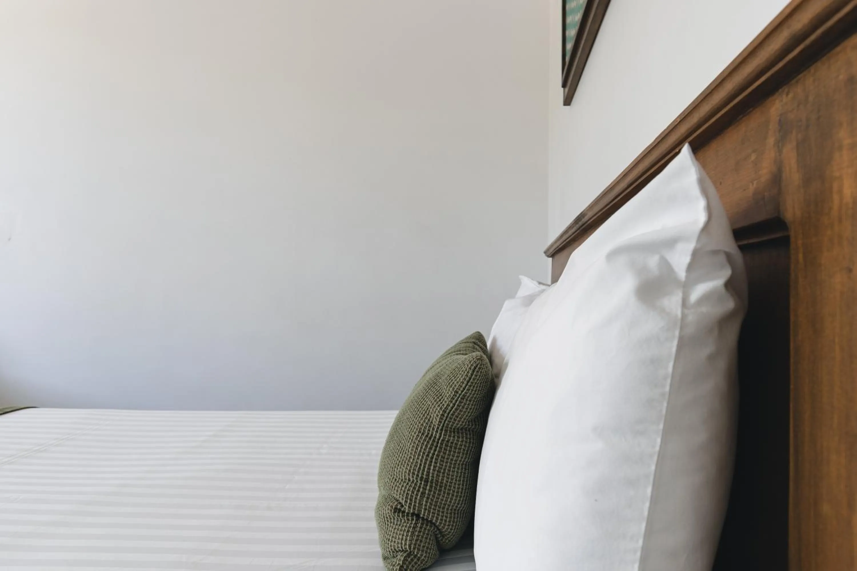 Decorative detail, Bed in Hotel La Estación