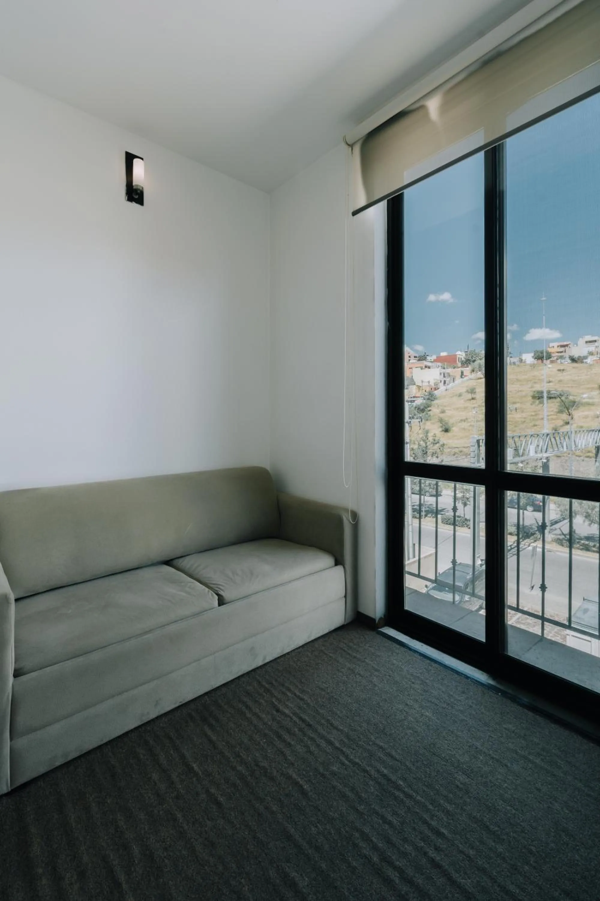 Photo of the whole room in Hotel La Estación