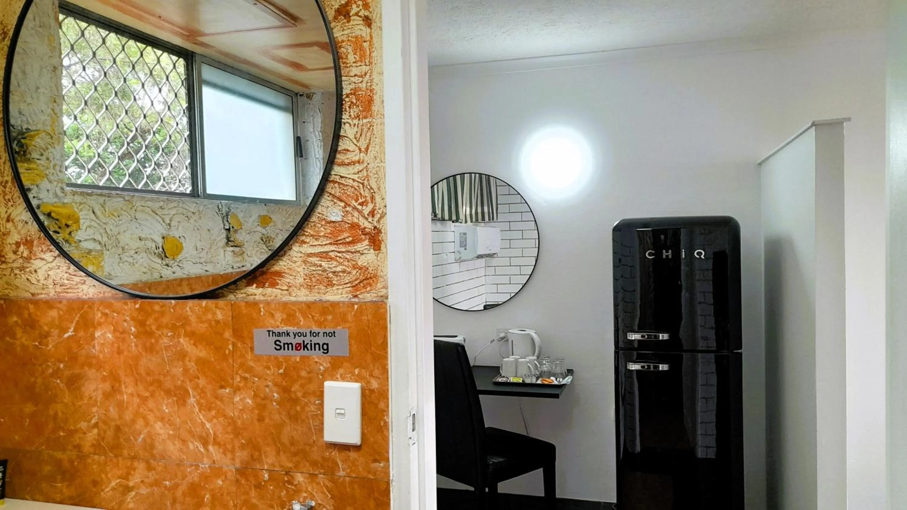 Bathroom in The Queenslander Motel