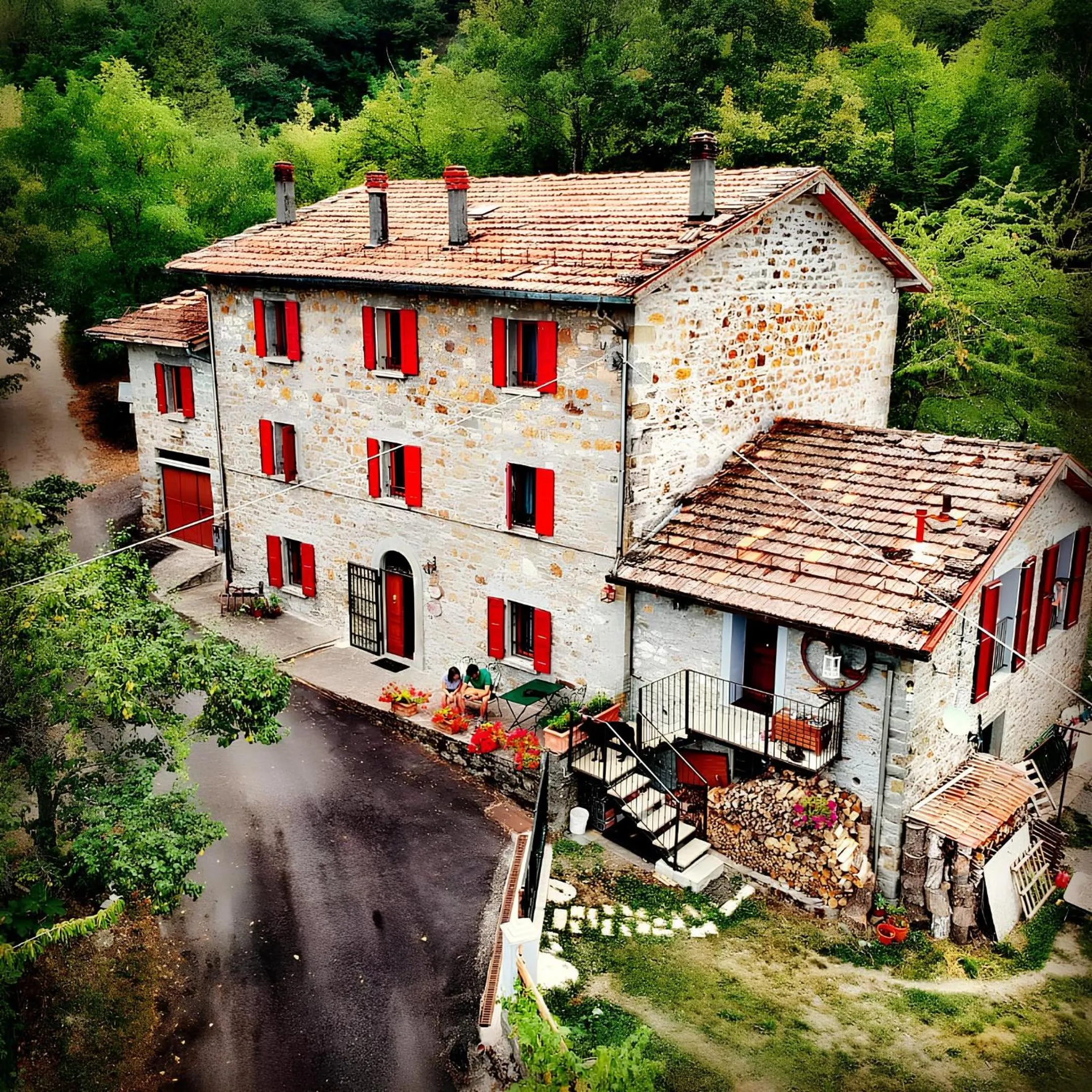 Property building in Cà Gennara Agri B&B