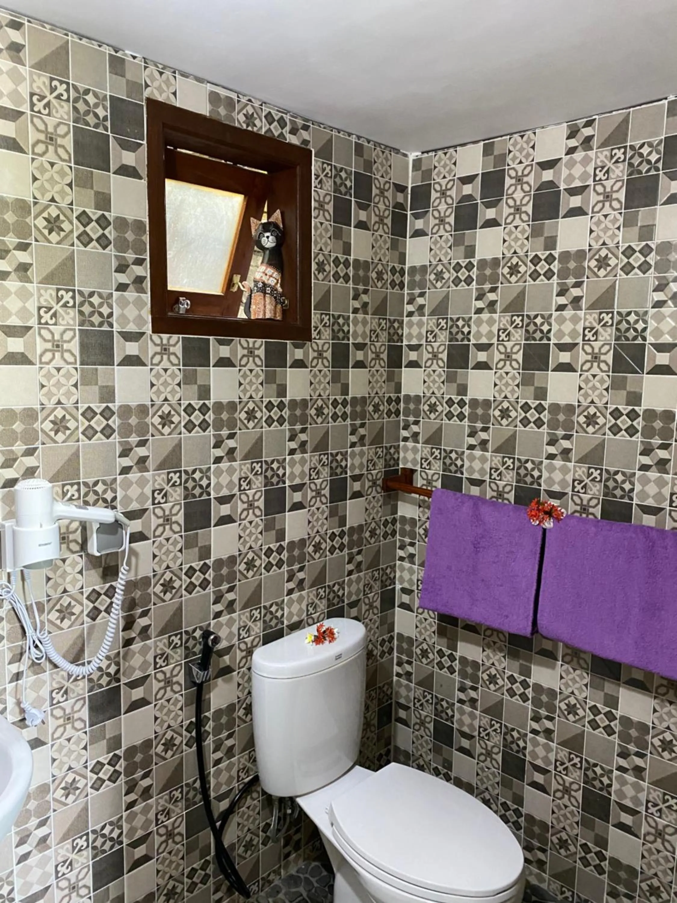 Toilet in Villa Anjing 2