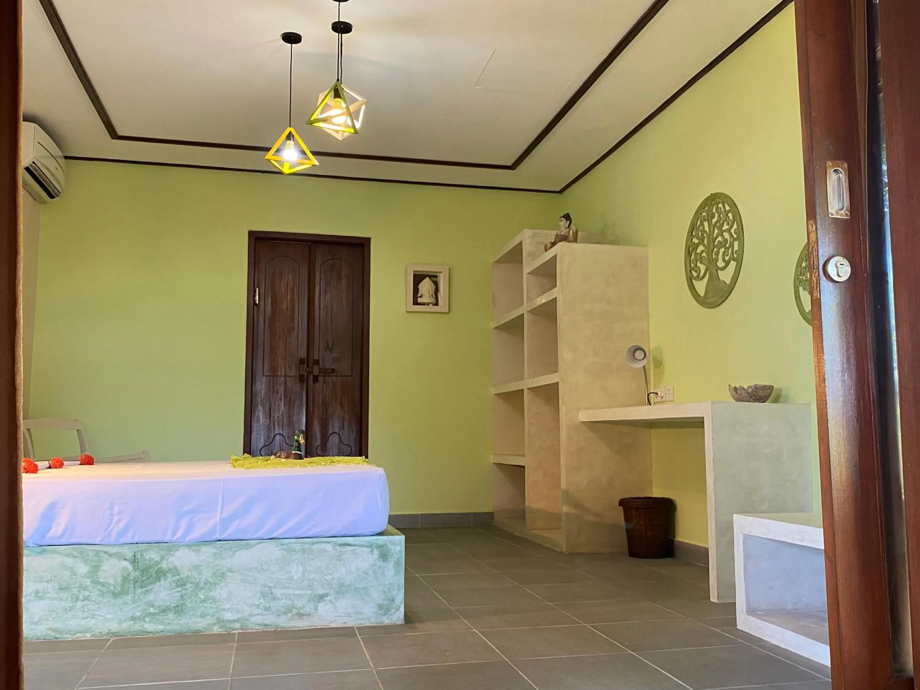 Balcony/Terrace, Bed in Villa Anjing 2