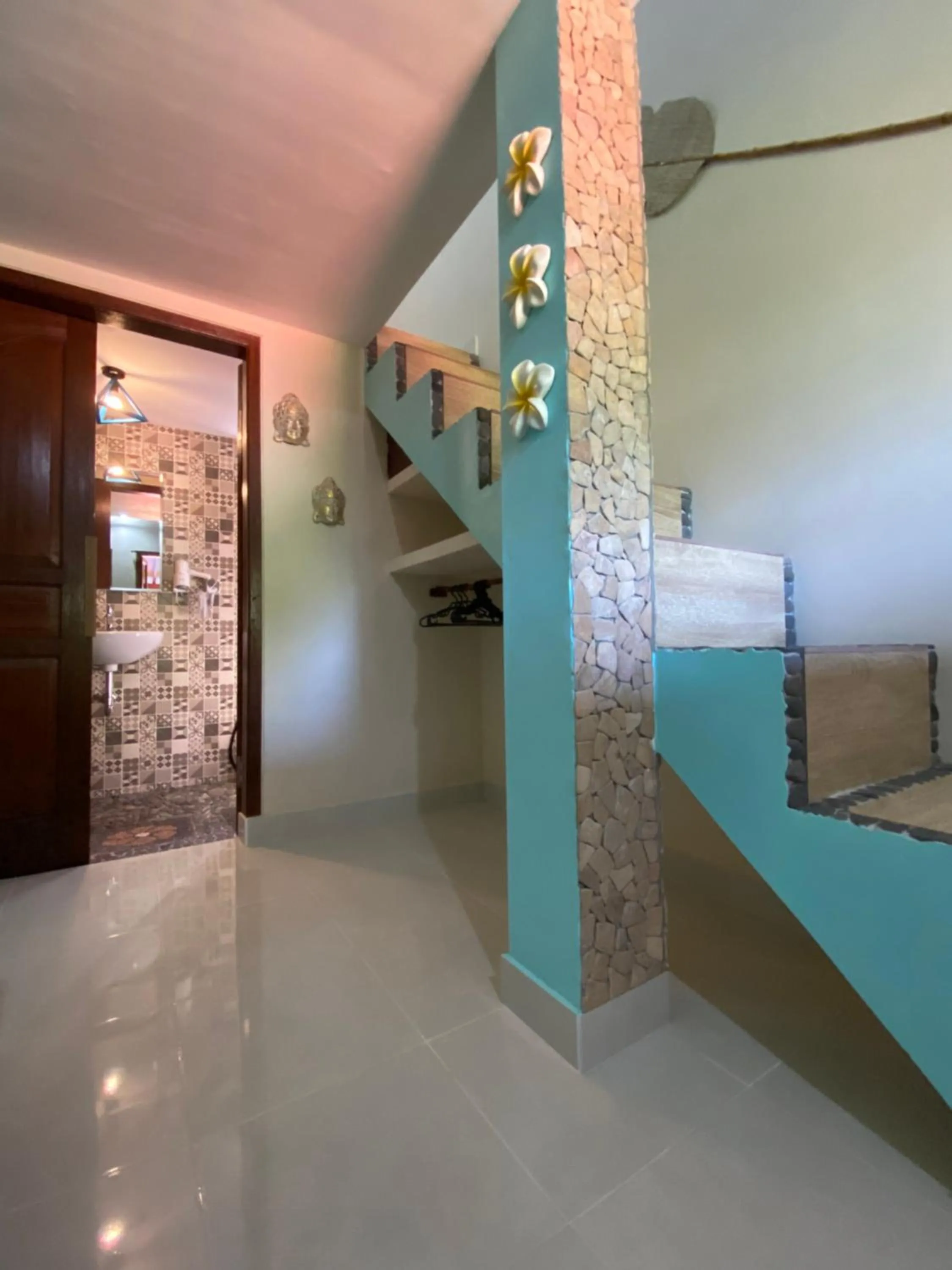 Decorative detail in Villa Anjing 2