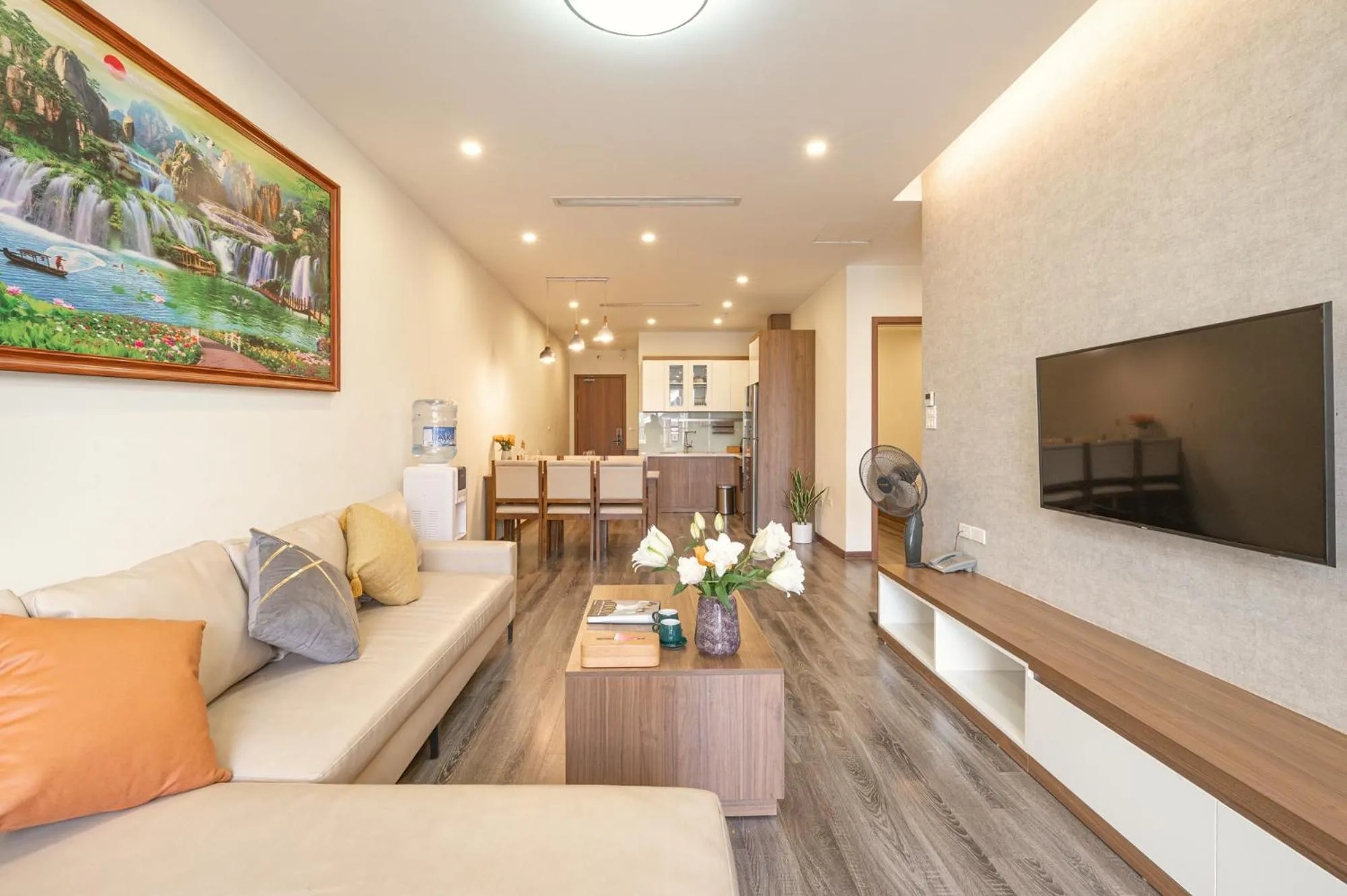 Two-Bedroom Deluxe Apartment in Duc Hoang Residence & Hotel West Lake