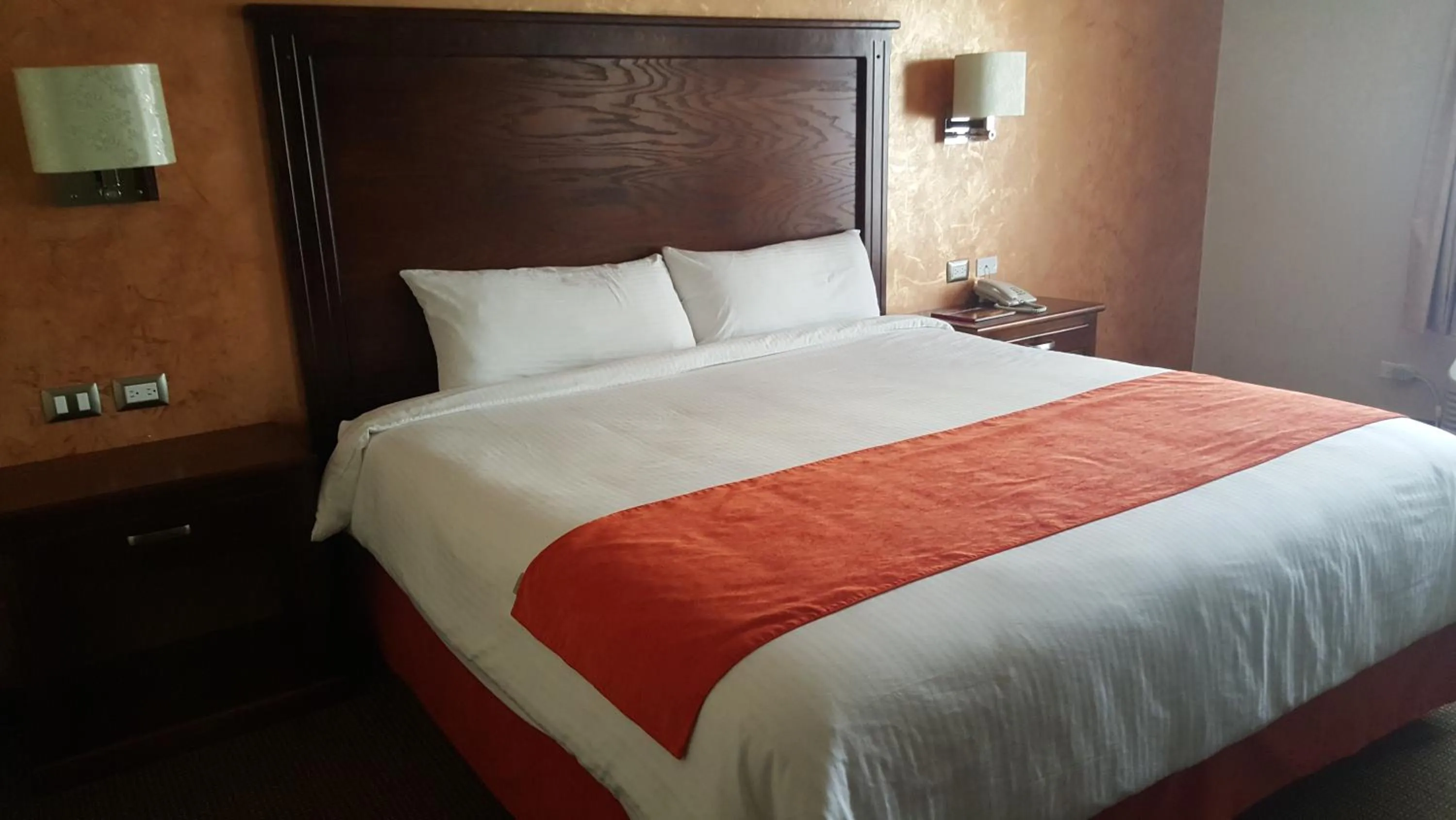 Bedroom, Bed in Hotel Don Ruben