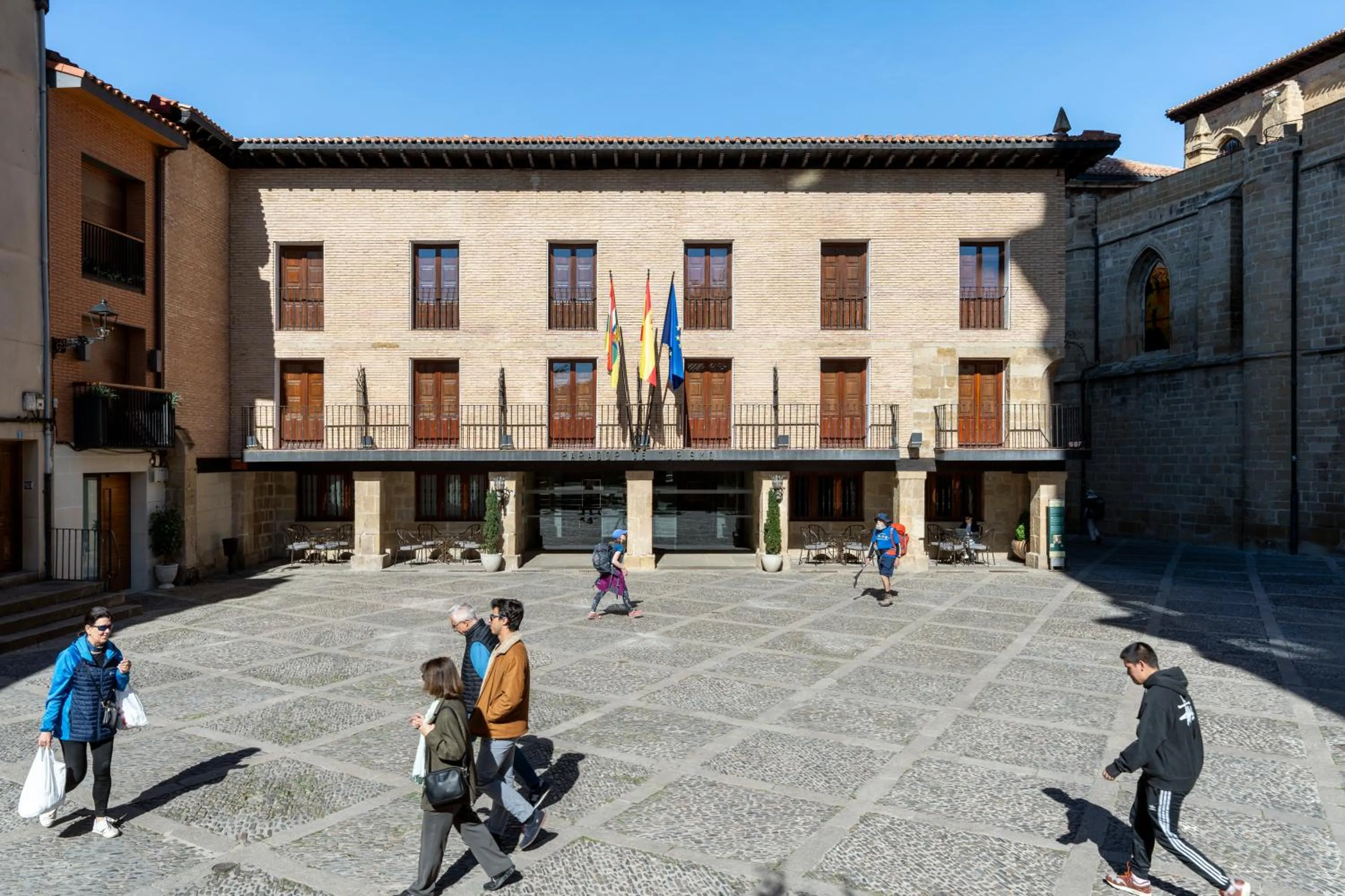Property building in Parador de Santo Domingo de la Calzada