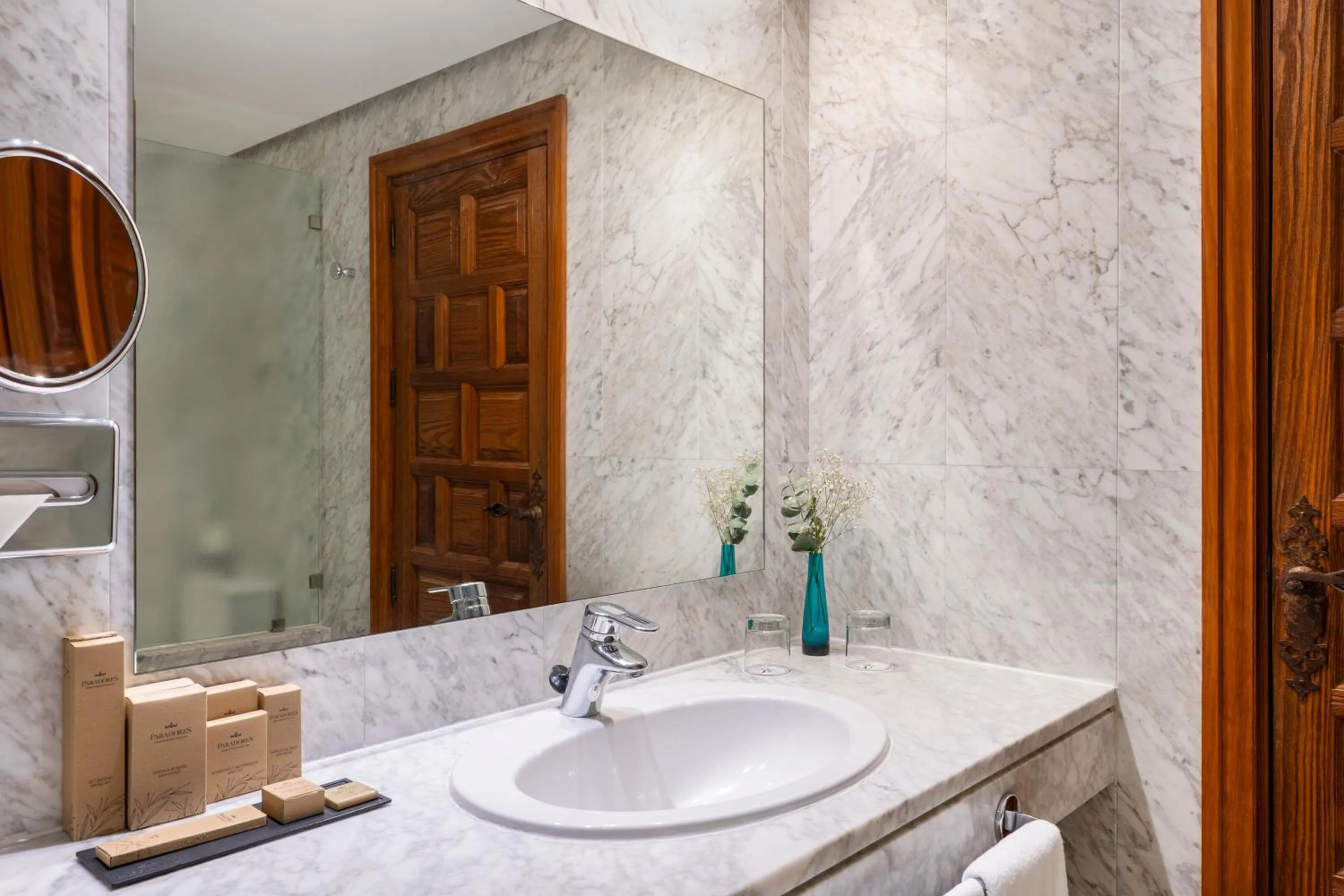 Bathroom in Parador de Santo Domingo de la Calzada