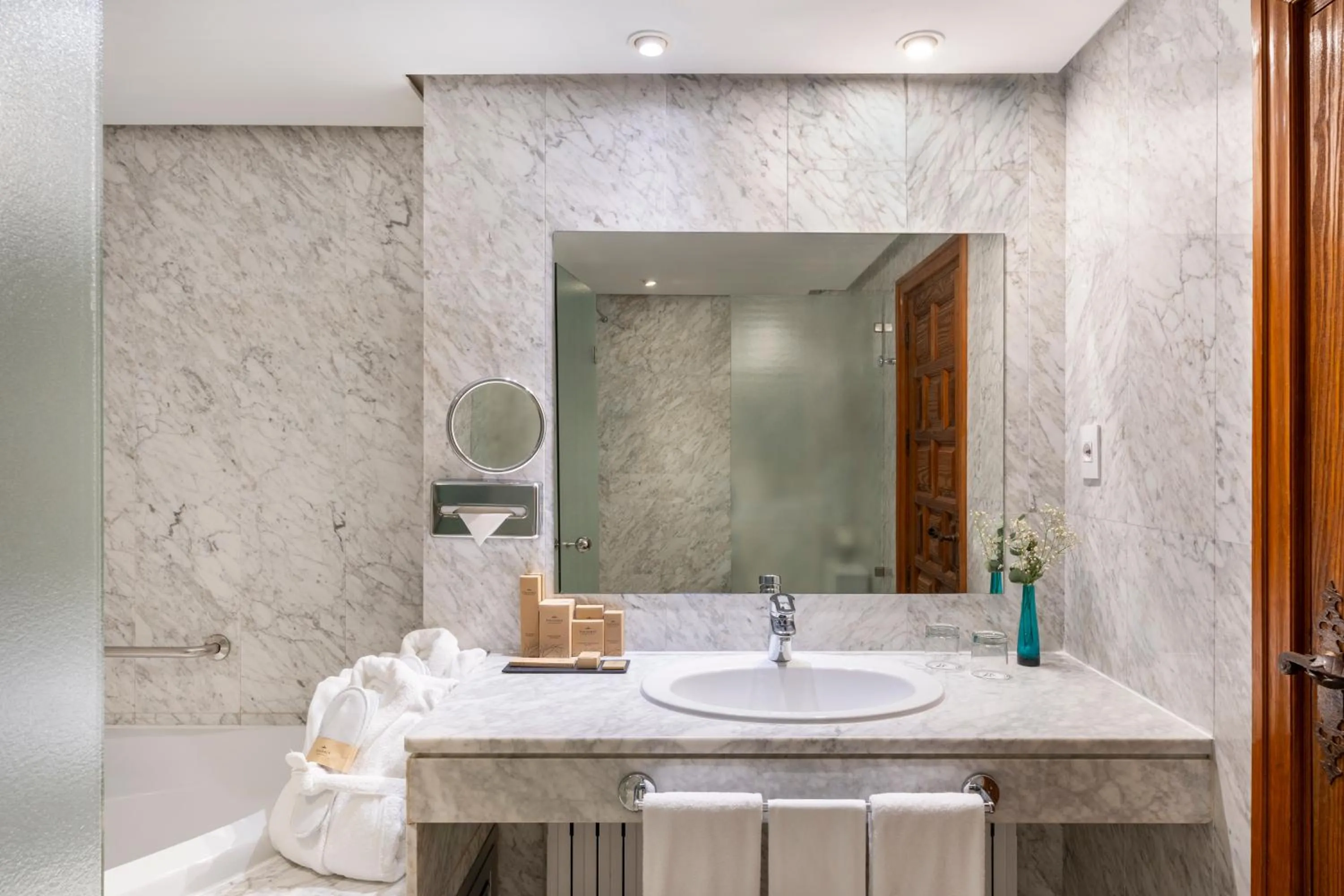 Bathroom in Parador de Santo Domingo de la Calzada