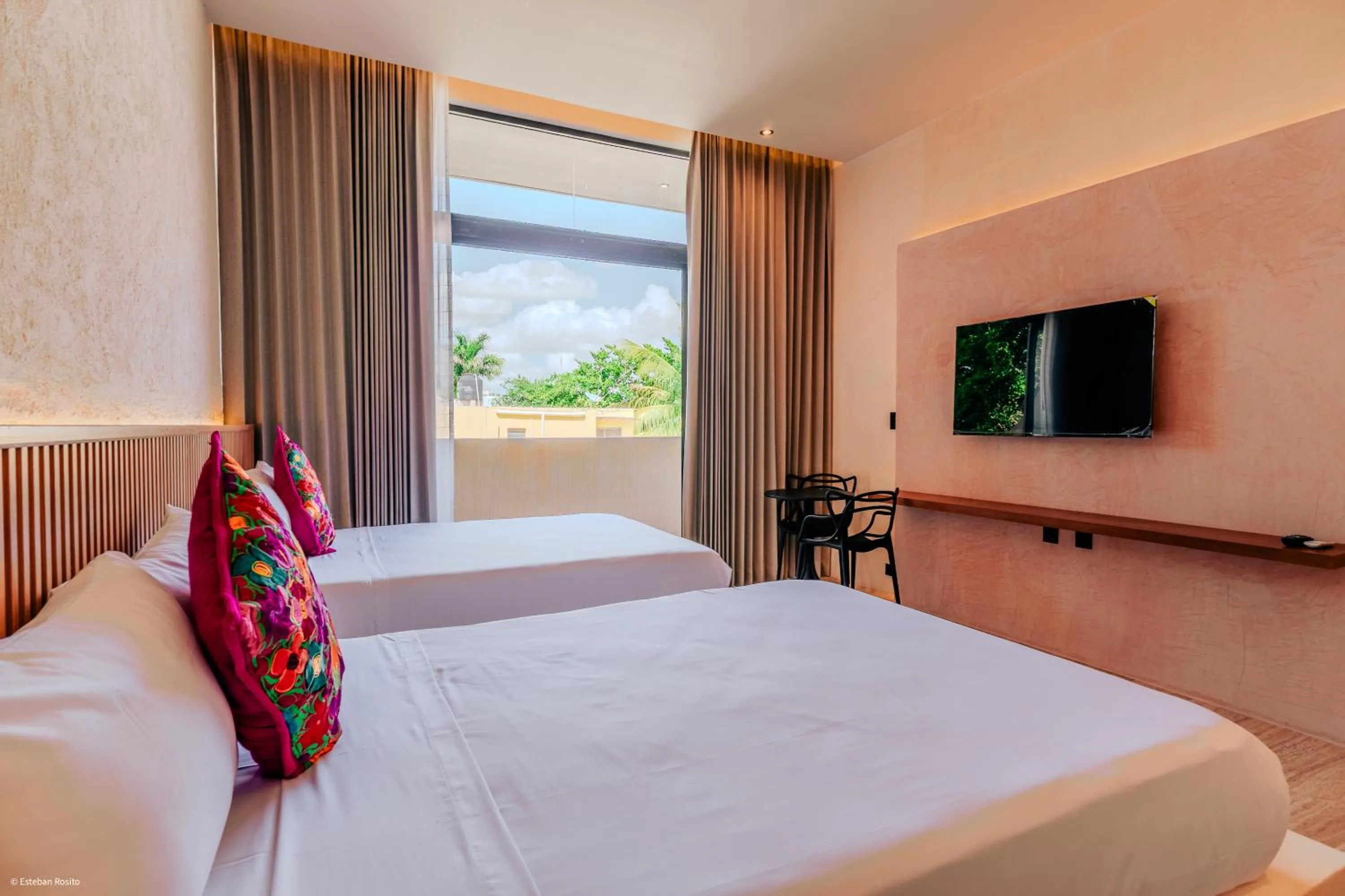 Double Room with Garden View in Casa Oneiro Hotel Boutique & Suites