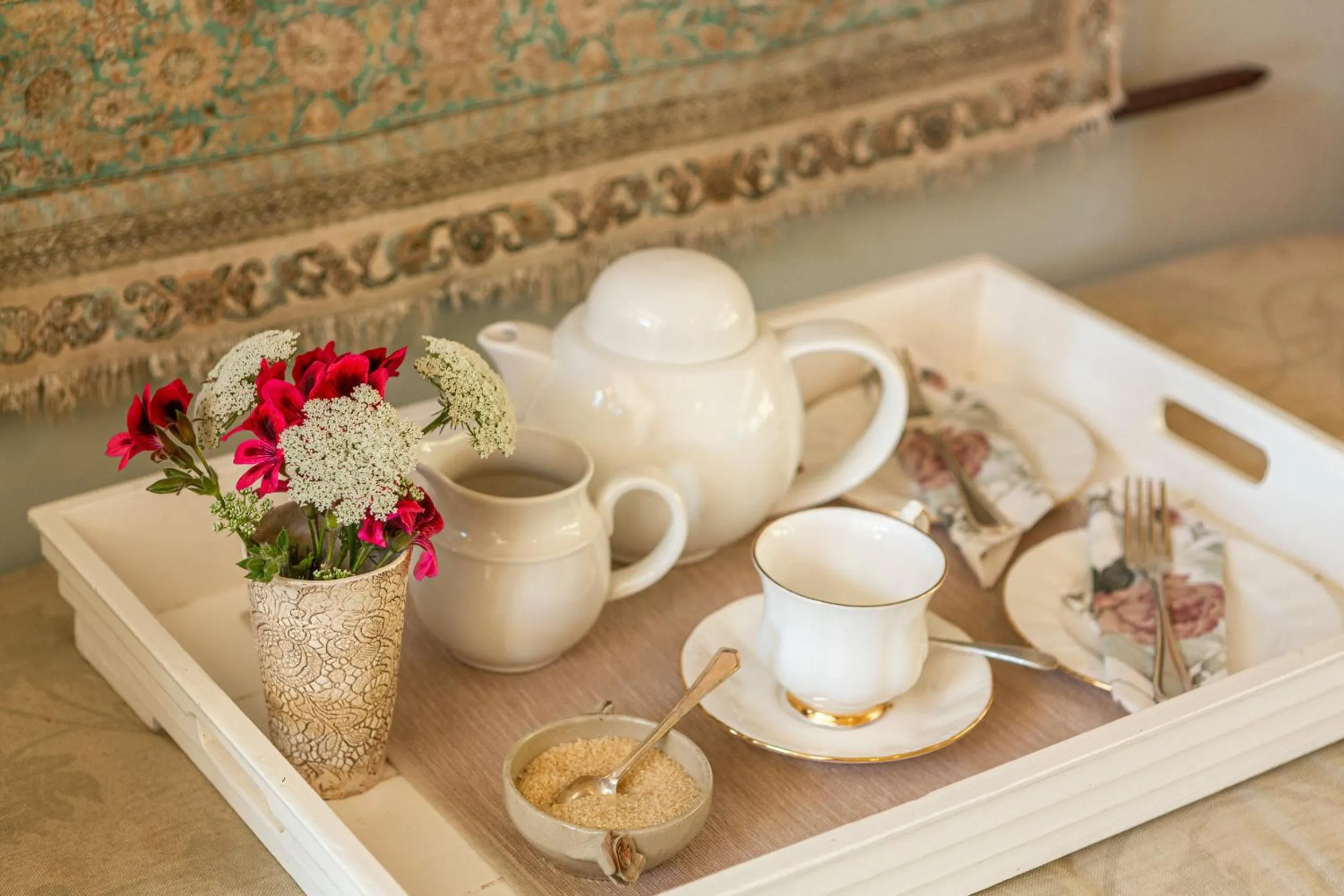 Coffee/tea facilities in Guinea Fowl House