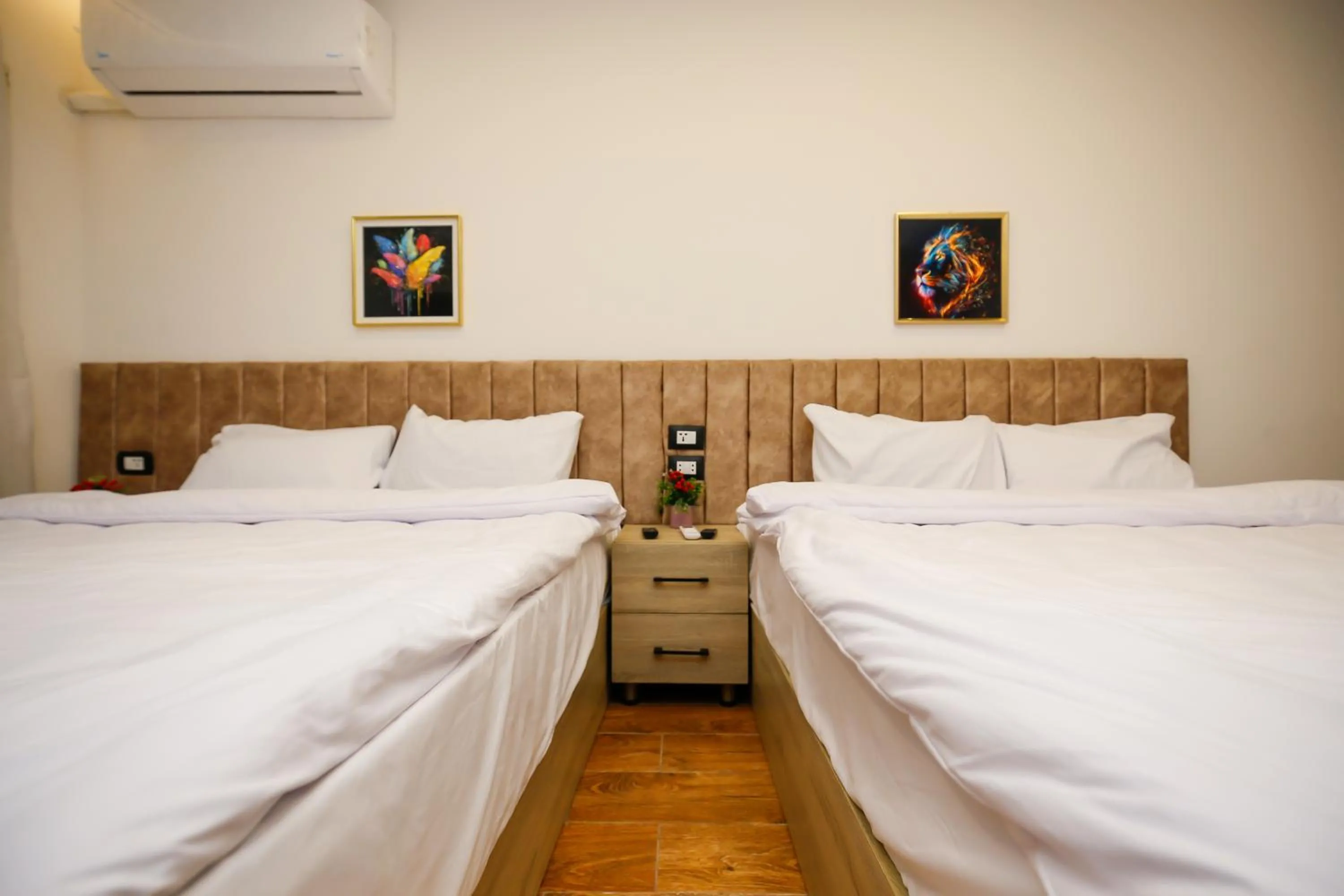 Bed in Point Pyramids View