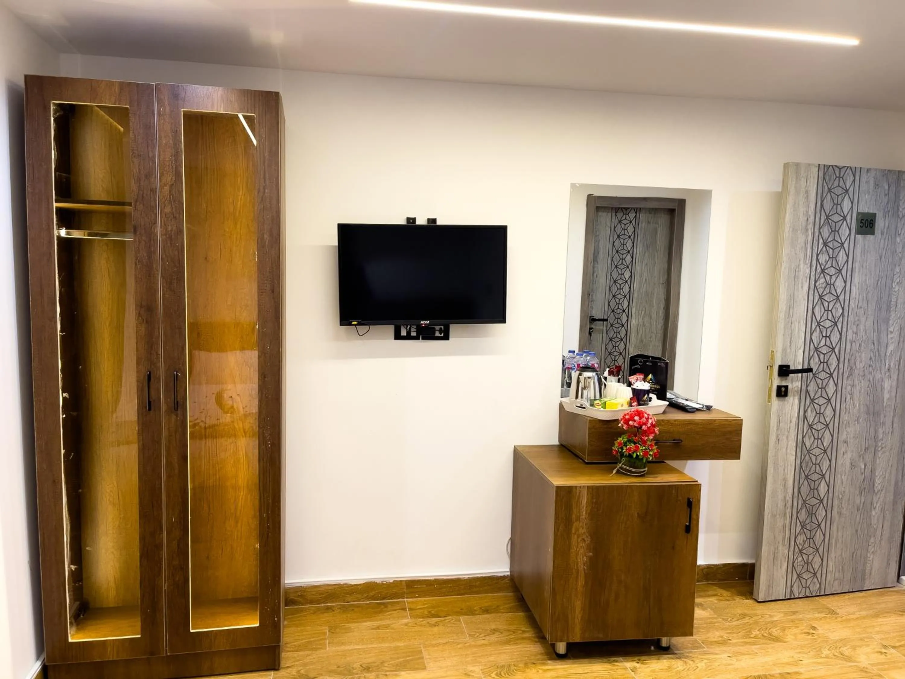 Communal lounge/ TV room in Point Pyramids View