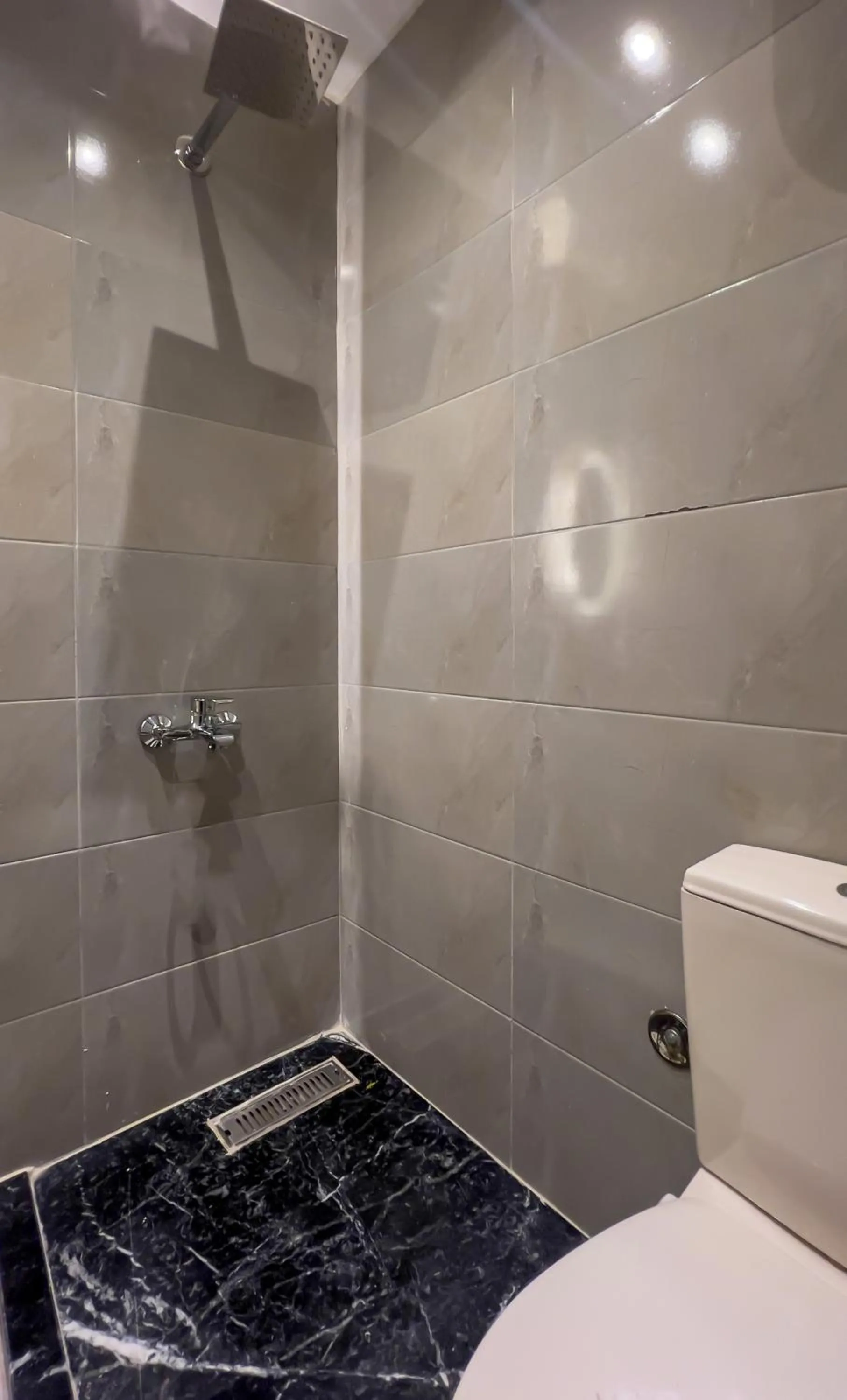 Bathroom in Point Pyramids View