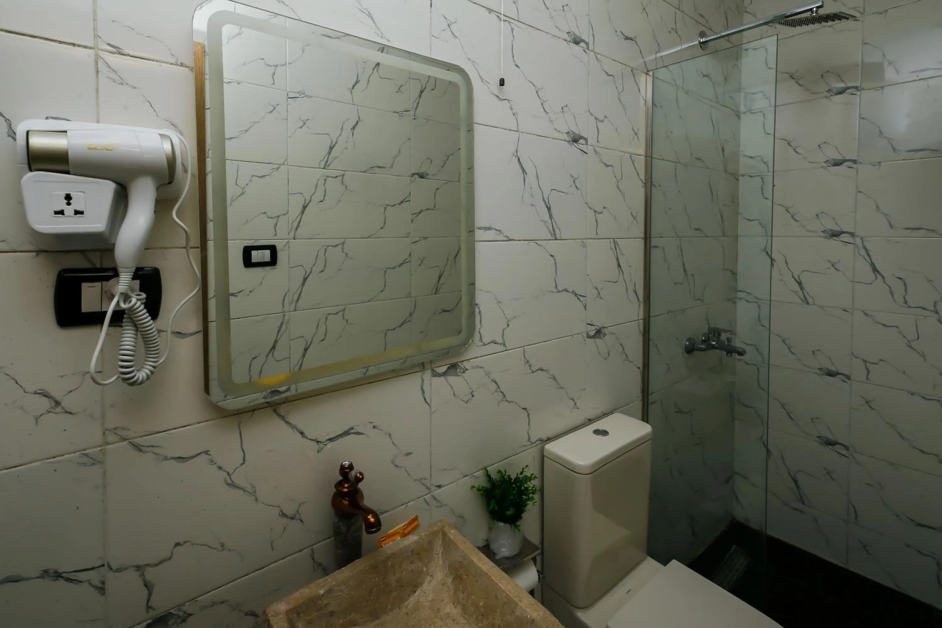 Shower in Point Pyramids View