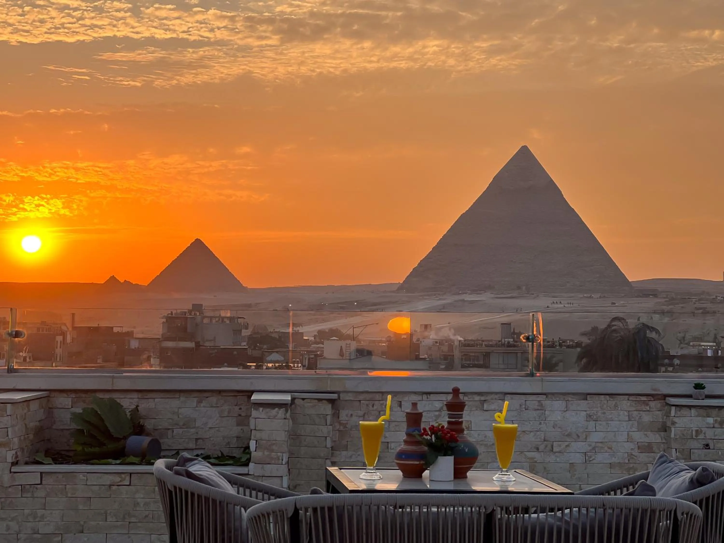 Balcony/Terrace in Point Pyramids View