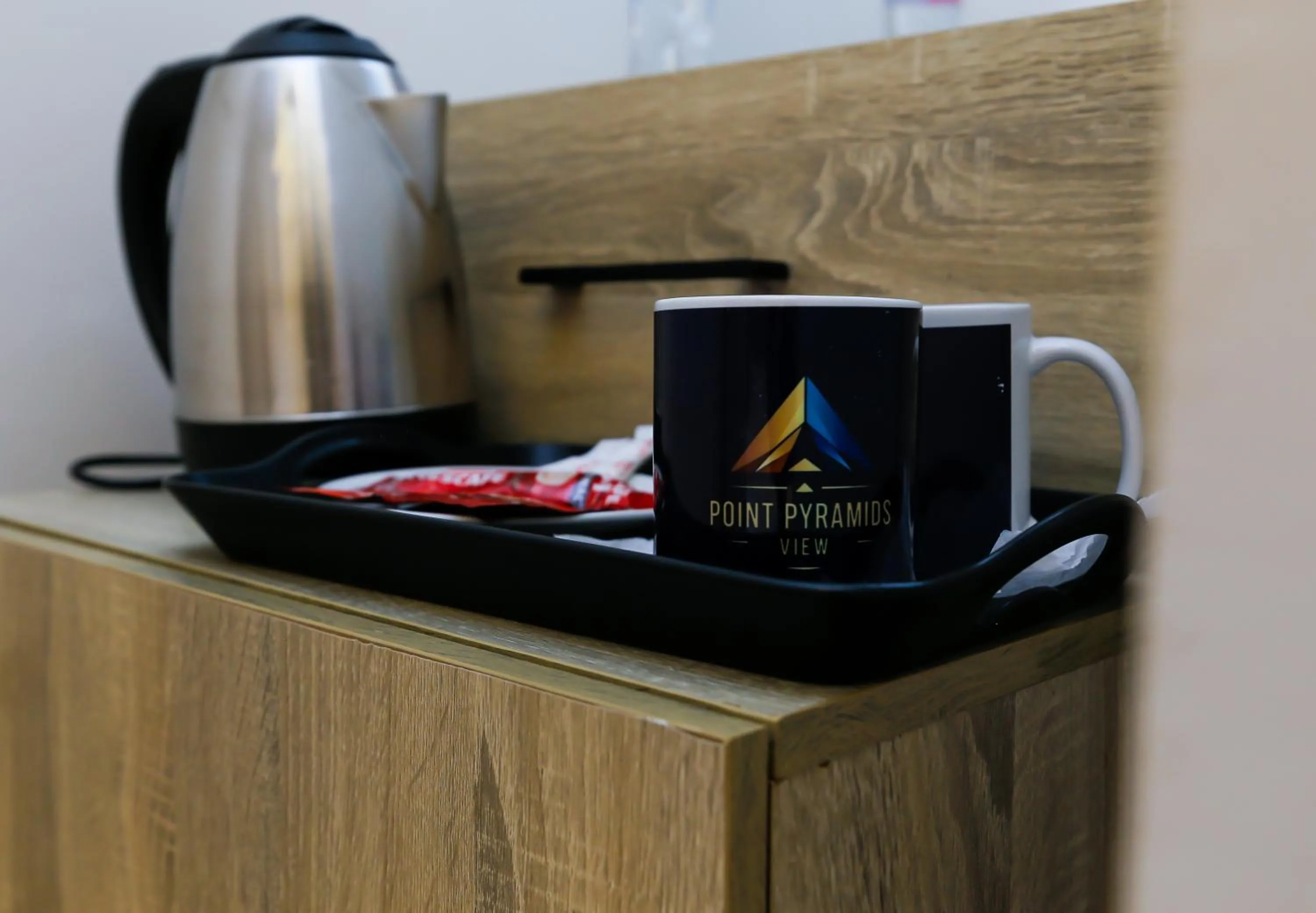 Coffee/tea facilities in Point Pyramids View