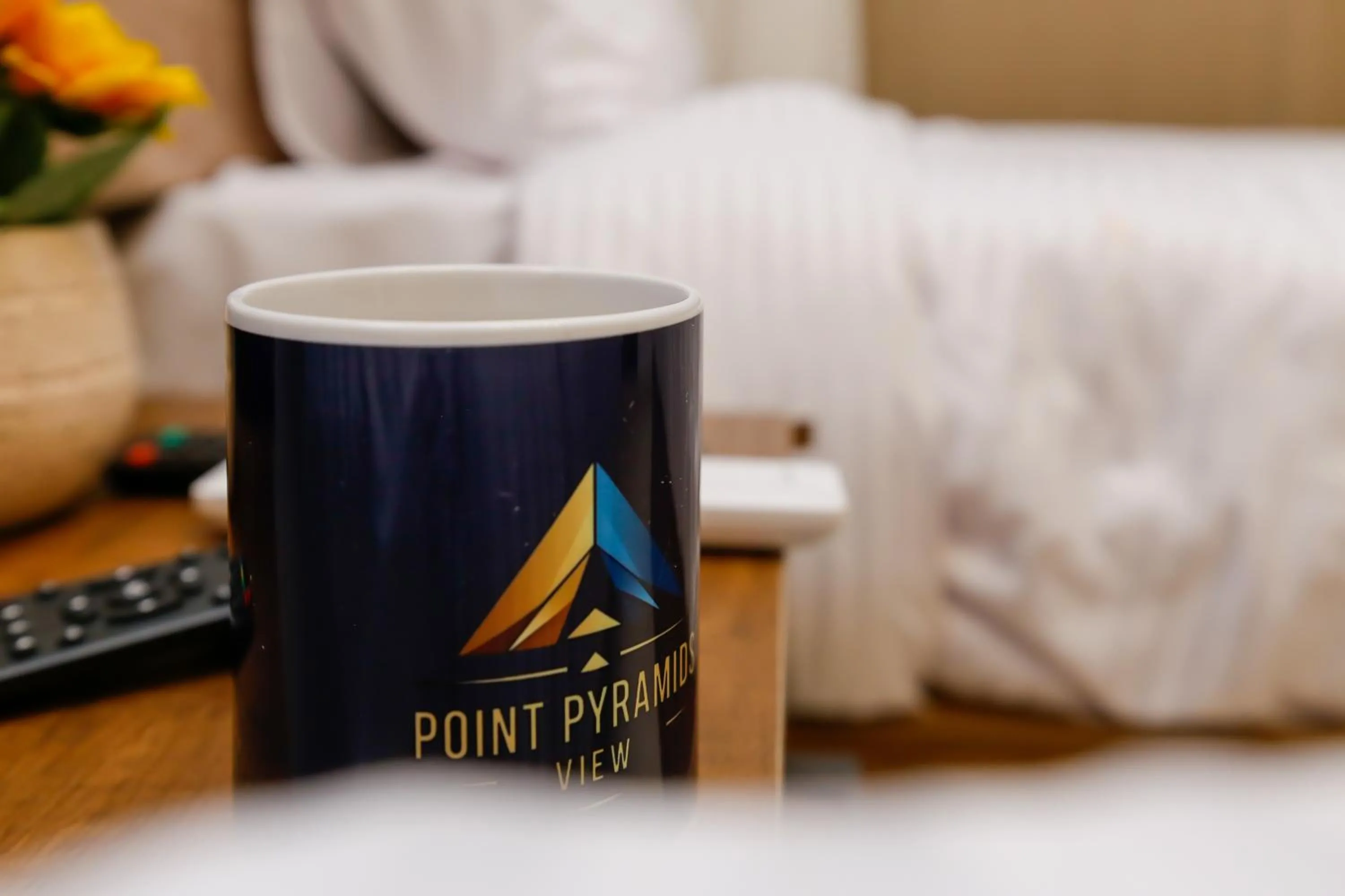 Bedroom, Bed in Point Pyramids View