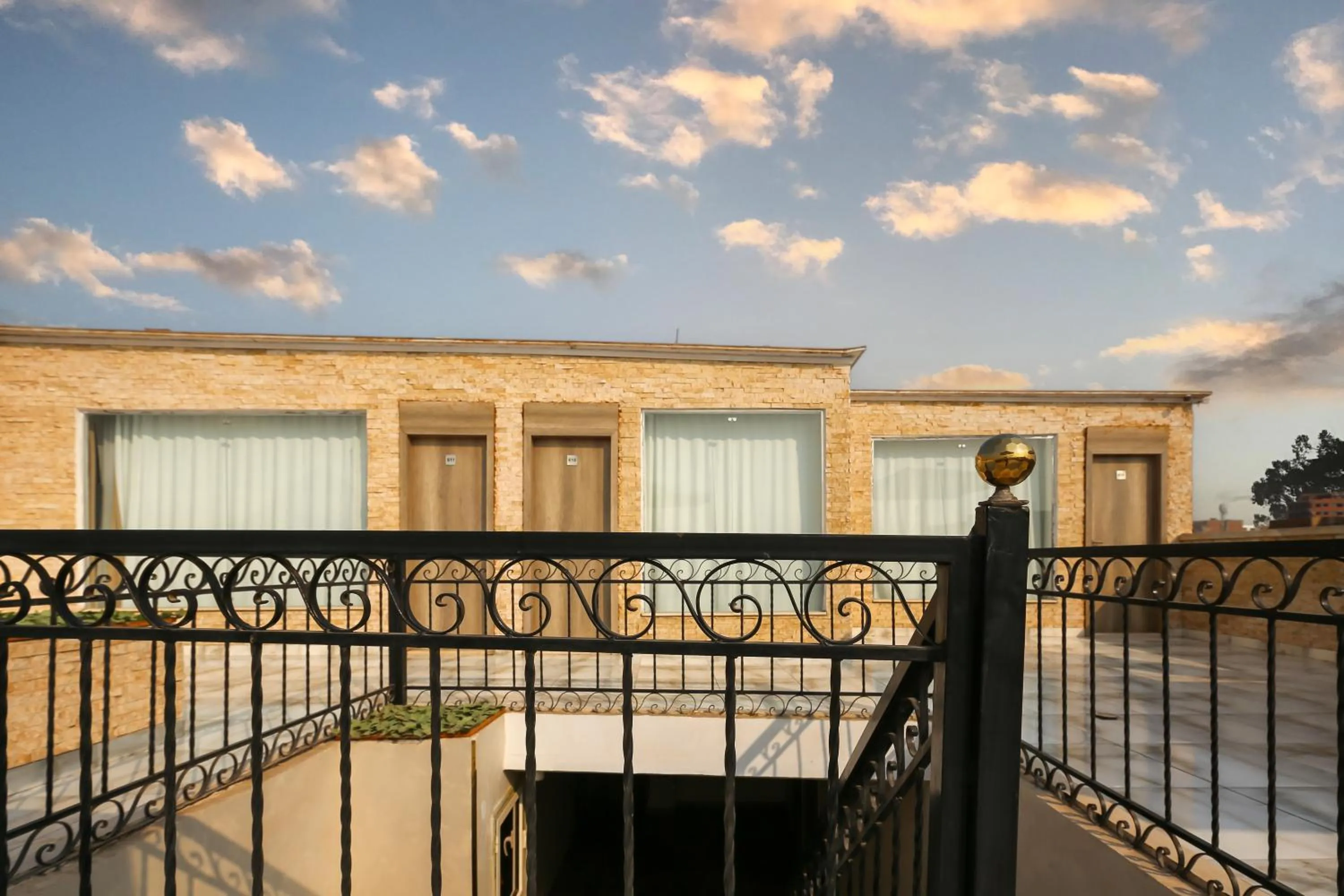 Property building in Point Pyramids View