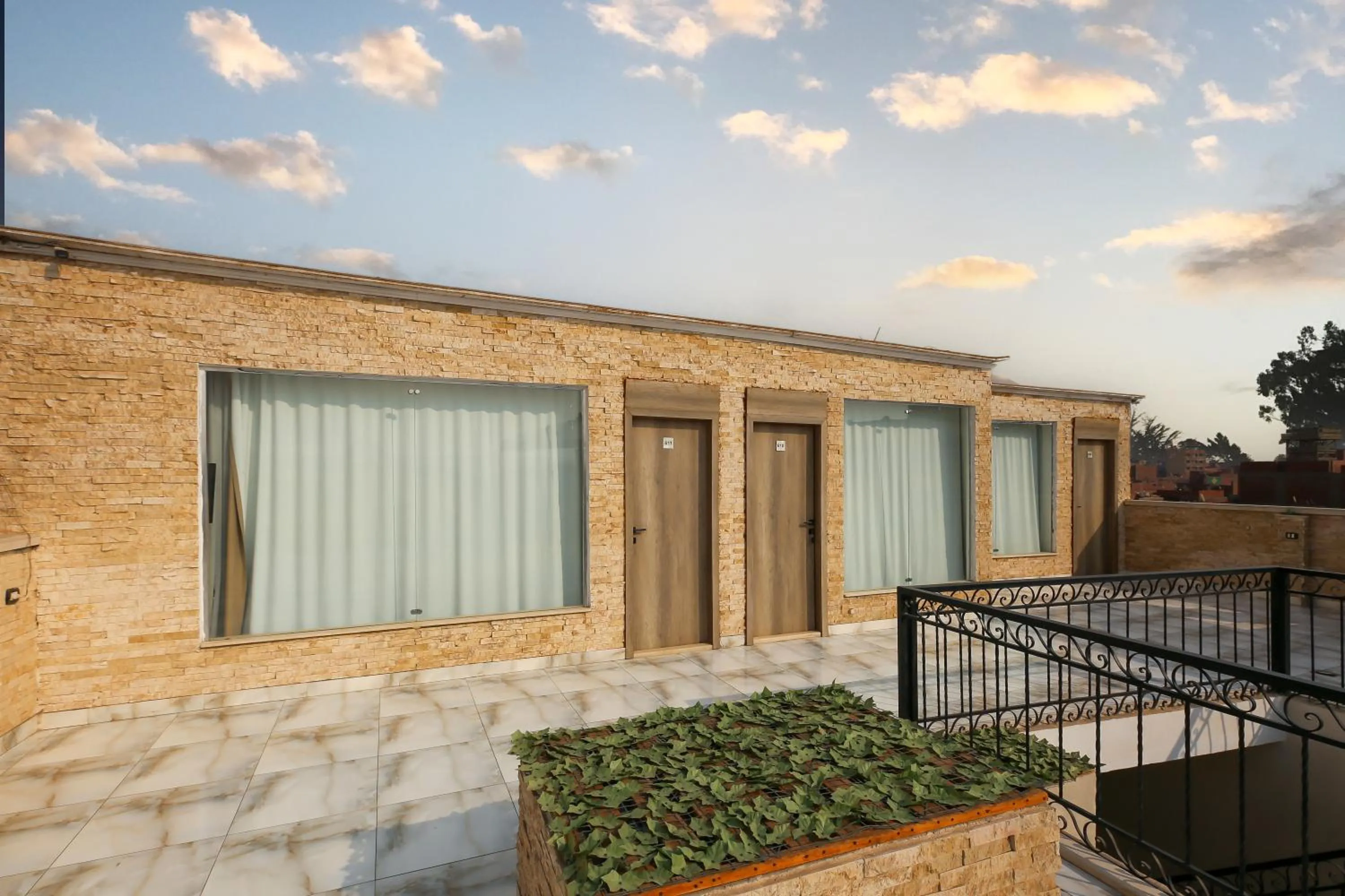 Balcony/Terrace in Point Pyramids View