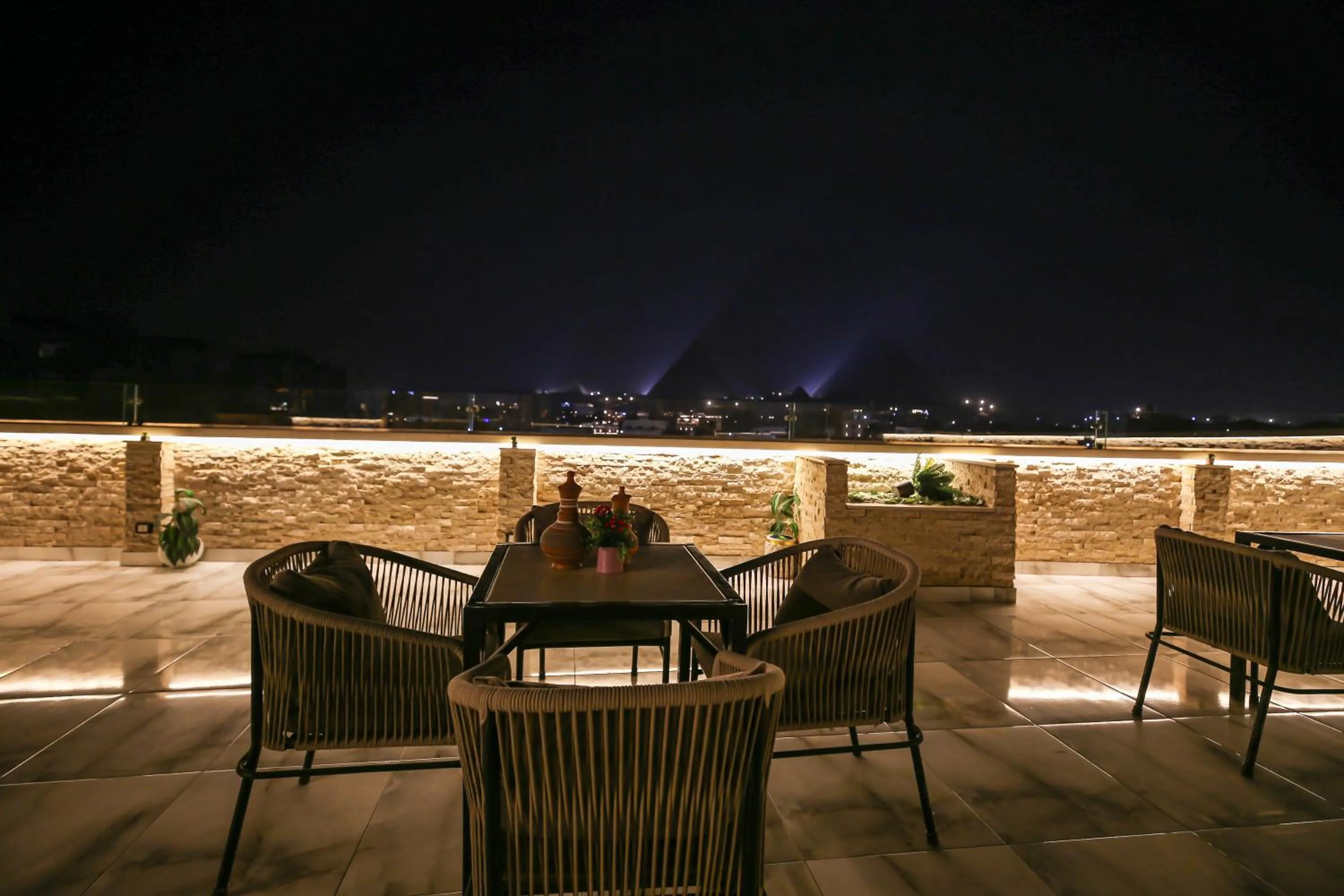 Balcony/Terrace in Point Pyramids View