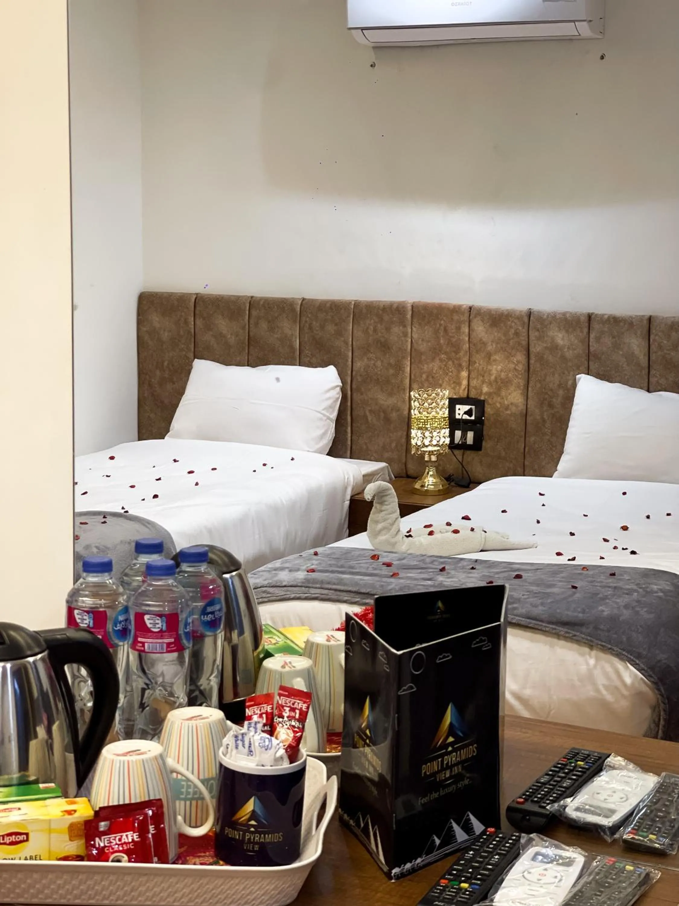Bed in Point Pyramids View