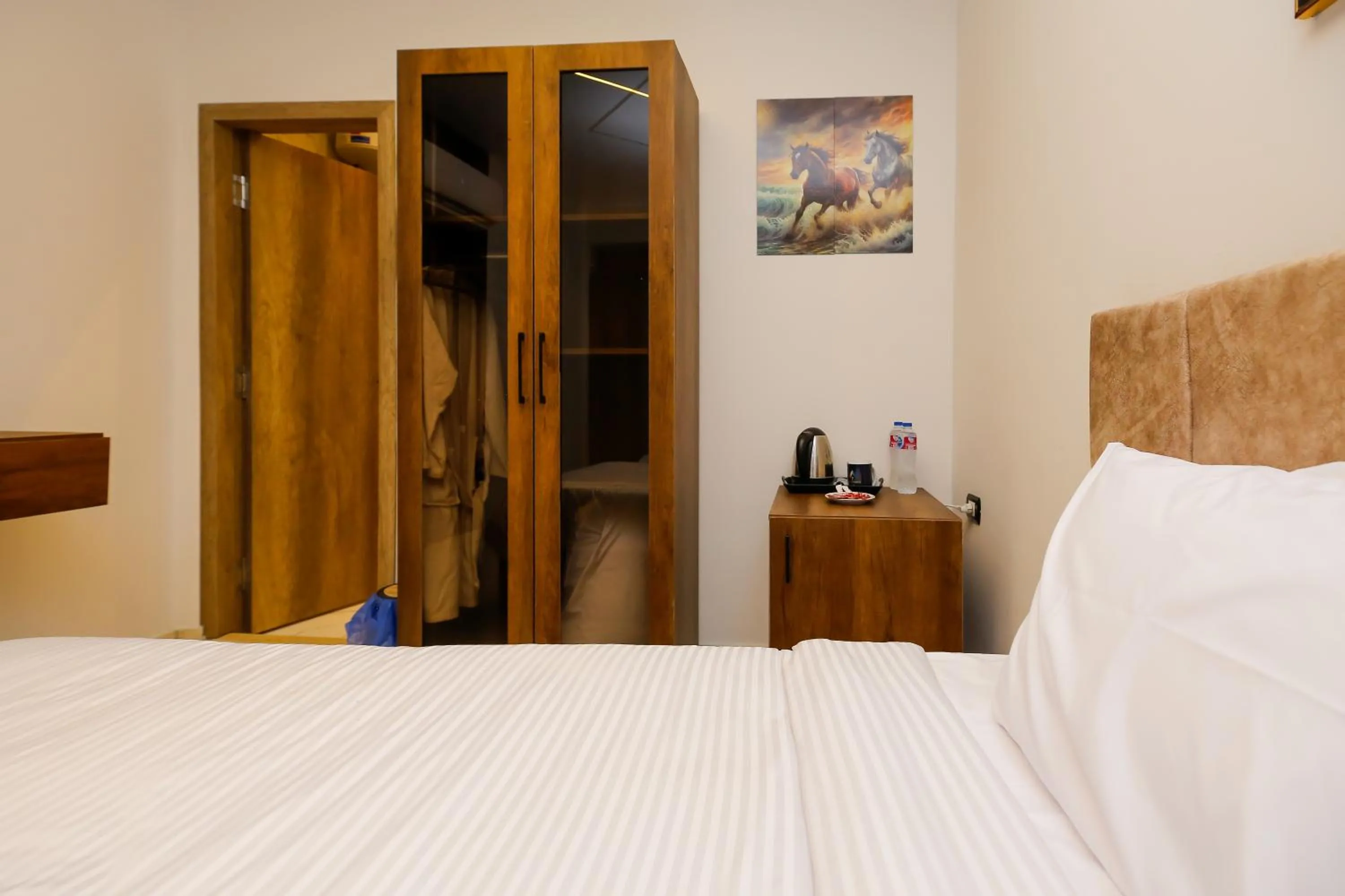 Bed in Point Pyramids View