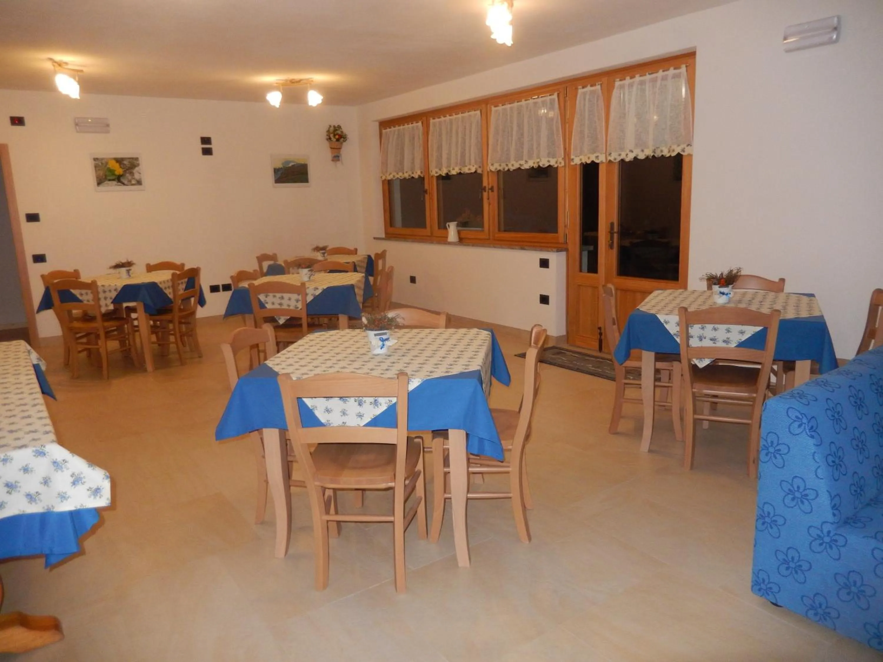 Restaurant/places to eat in Agriturismo Fattoria Dalcastagnè