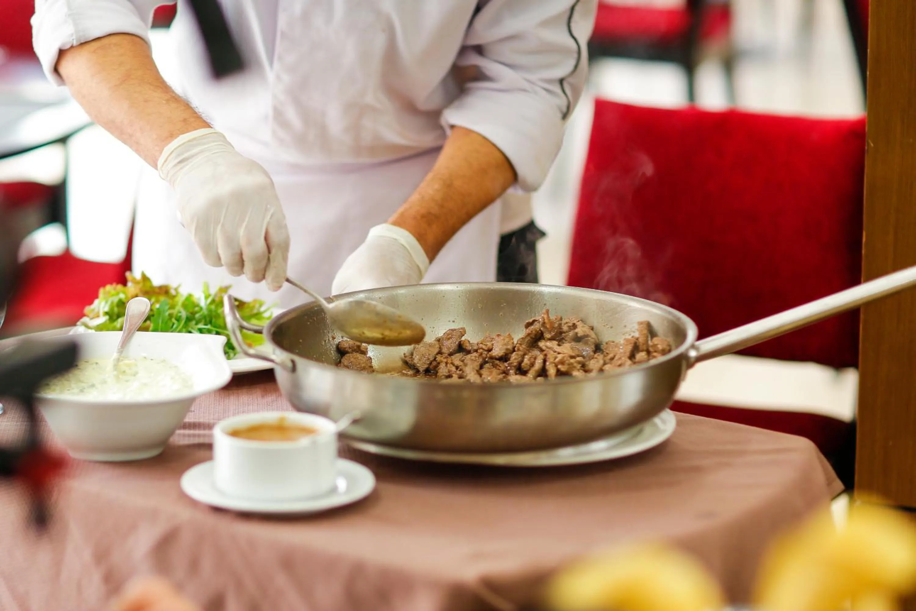 Restaurant/places to eat in Tolip Family Park Hotel