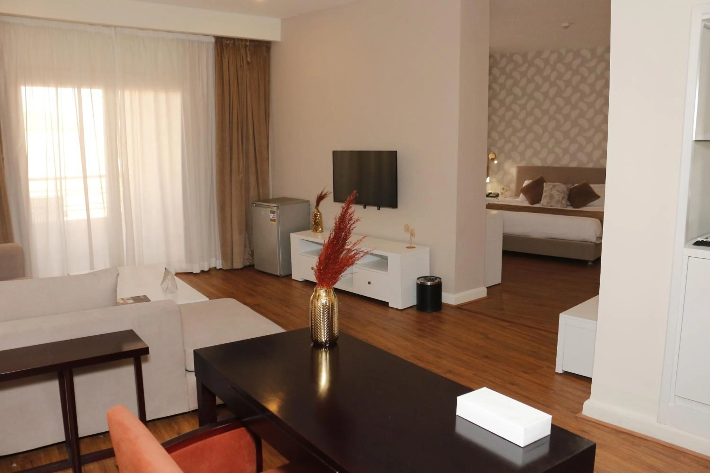 Photo of the whole room, Bed in Tolip Family Park Hotel