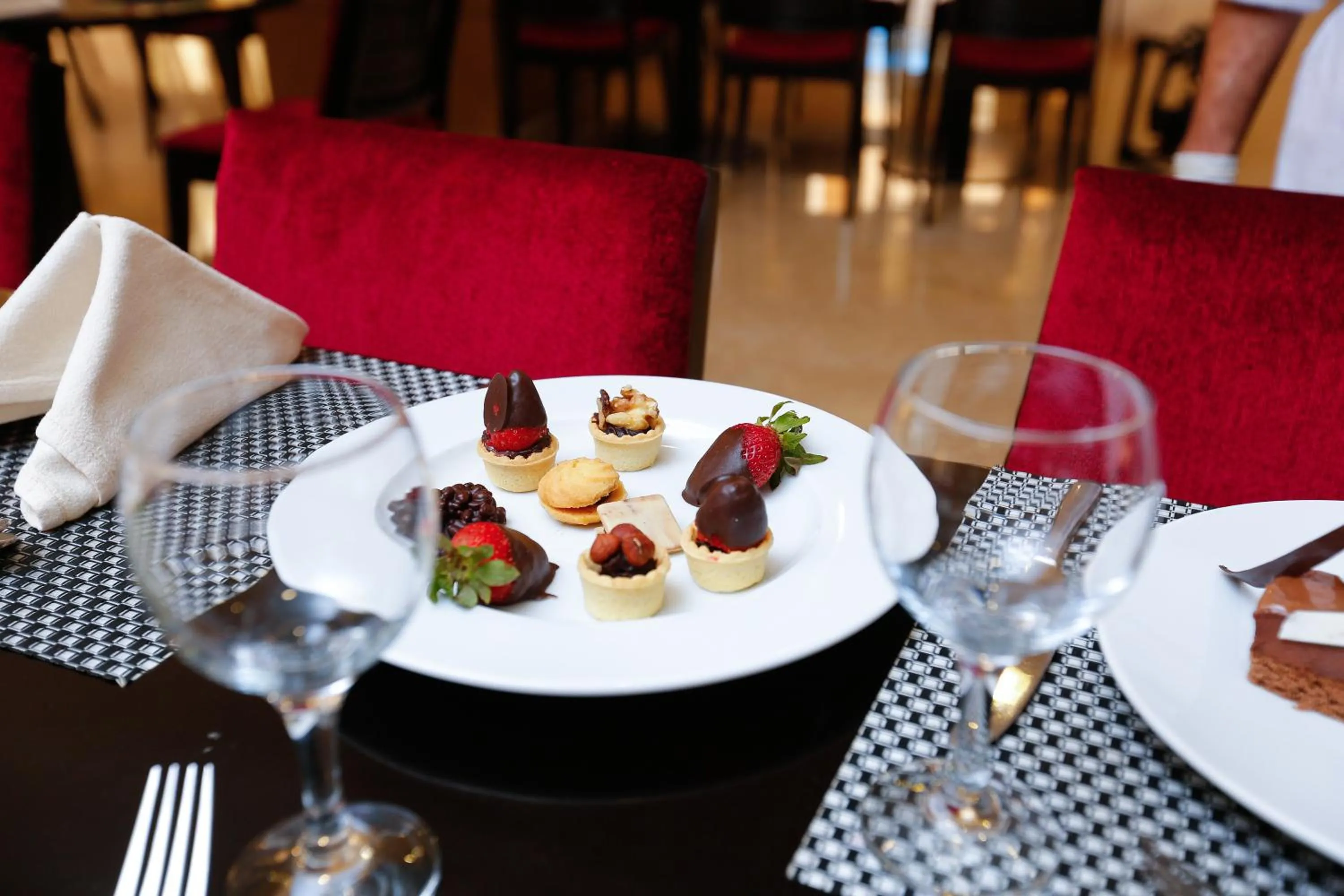 Restaurant/places to eat in Tolip Family Park Hotel