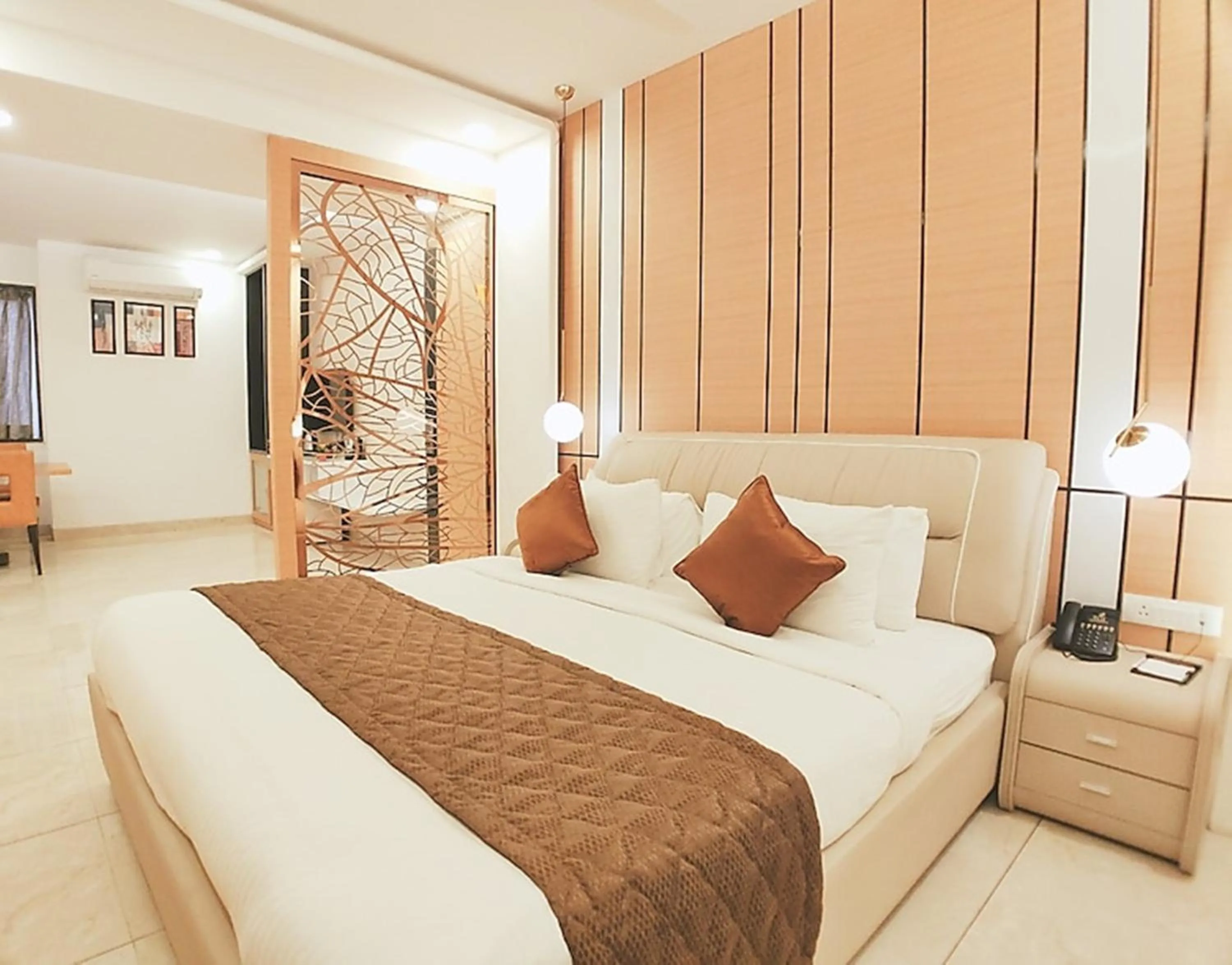 Photo of the whole room, Bed in TGI Insignia Bhopal