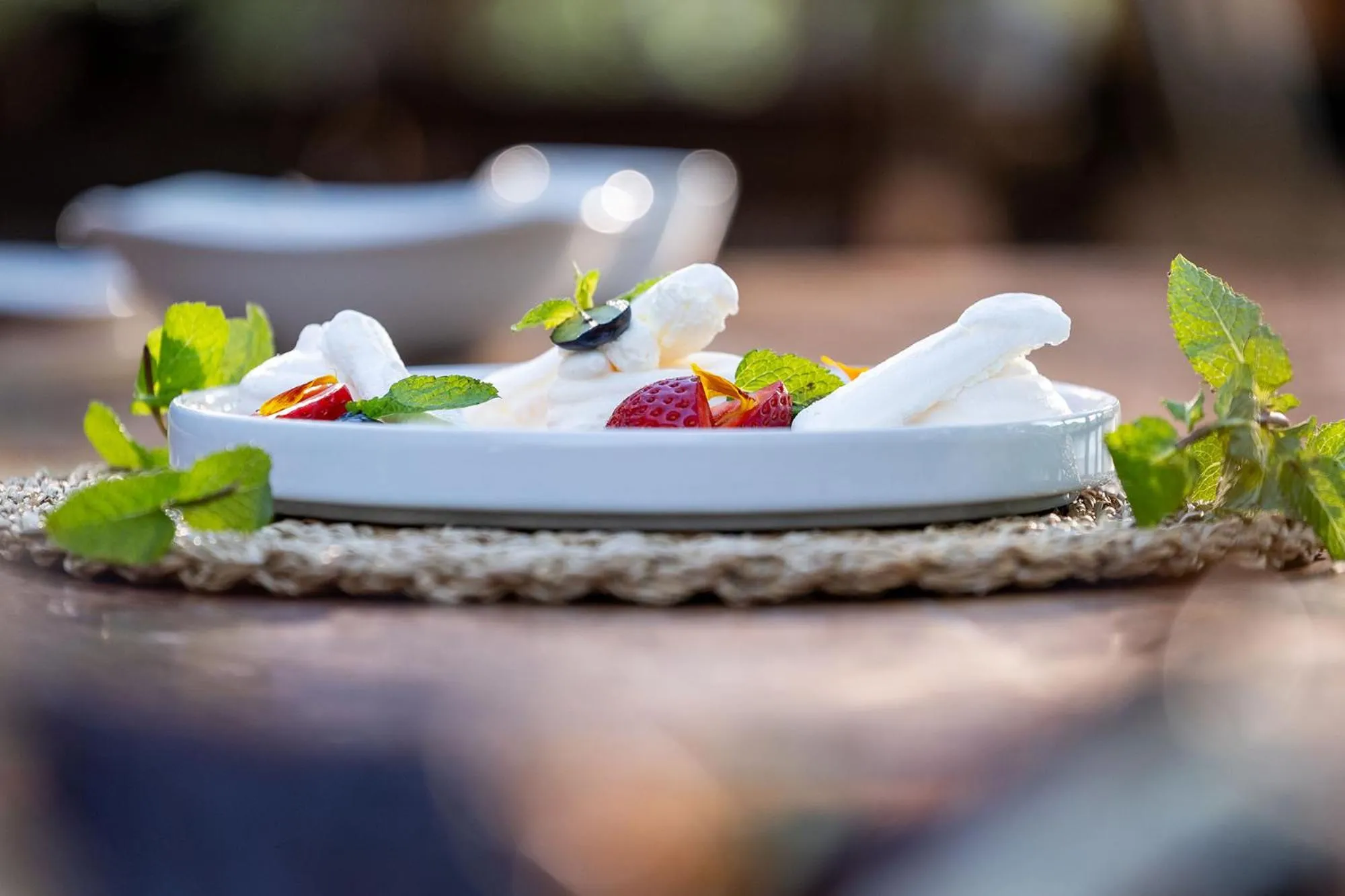 Food and drinks in Karongwe - Kuname Safari Lodge