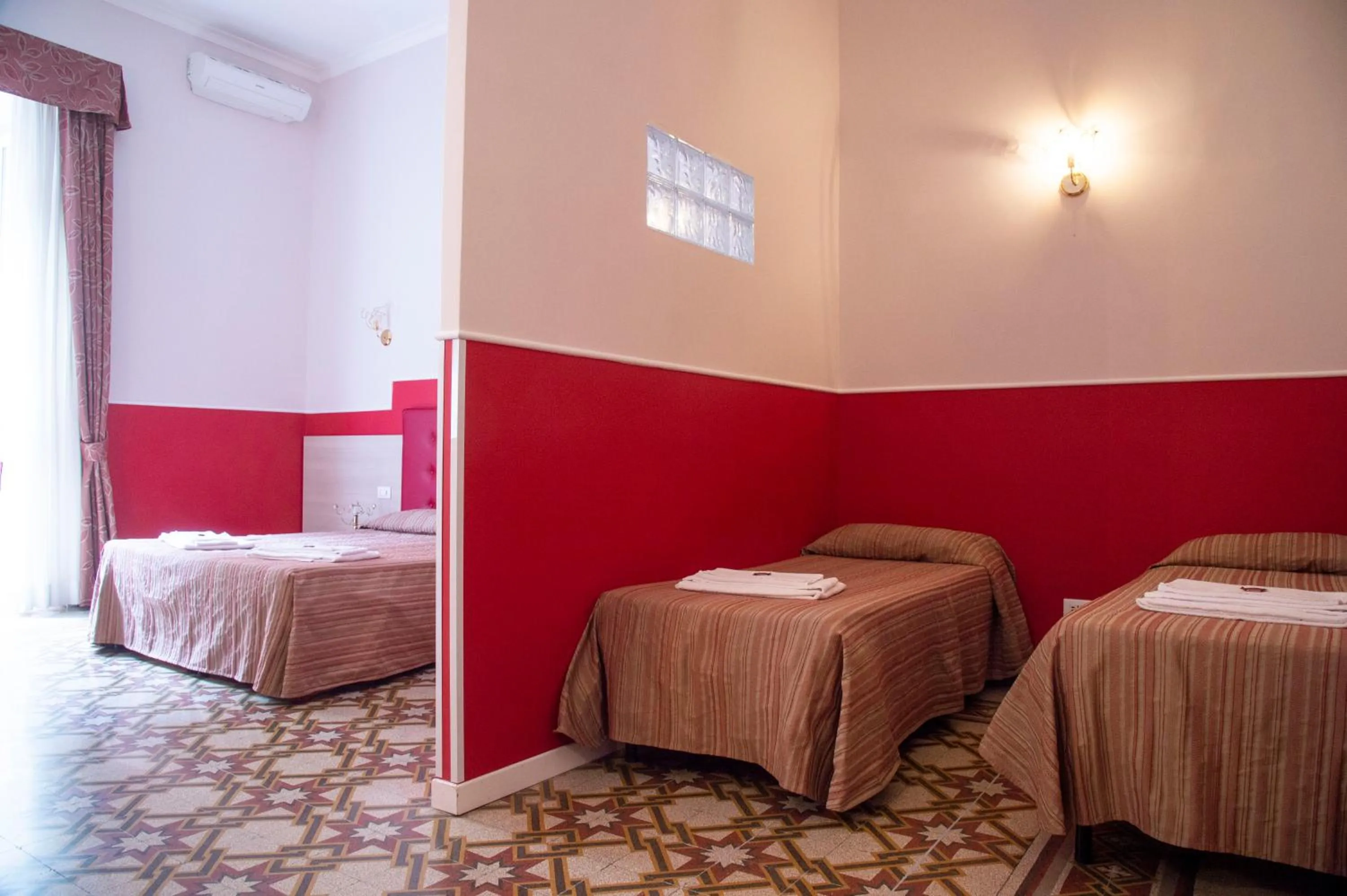 Bedroom, Bed in Domus Napoleone