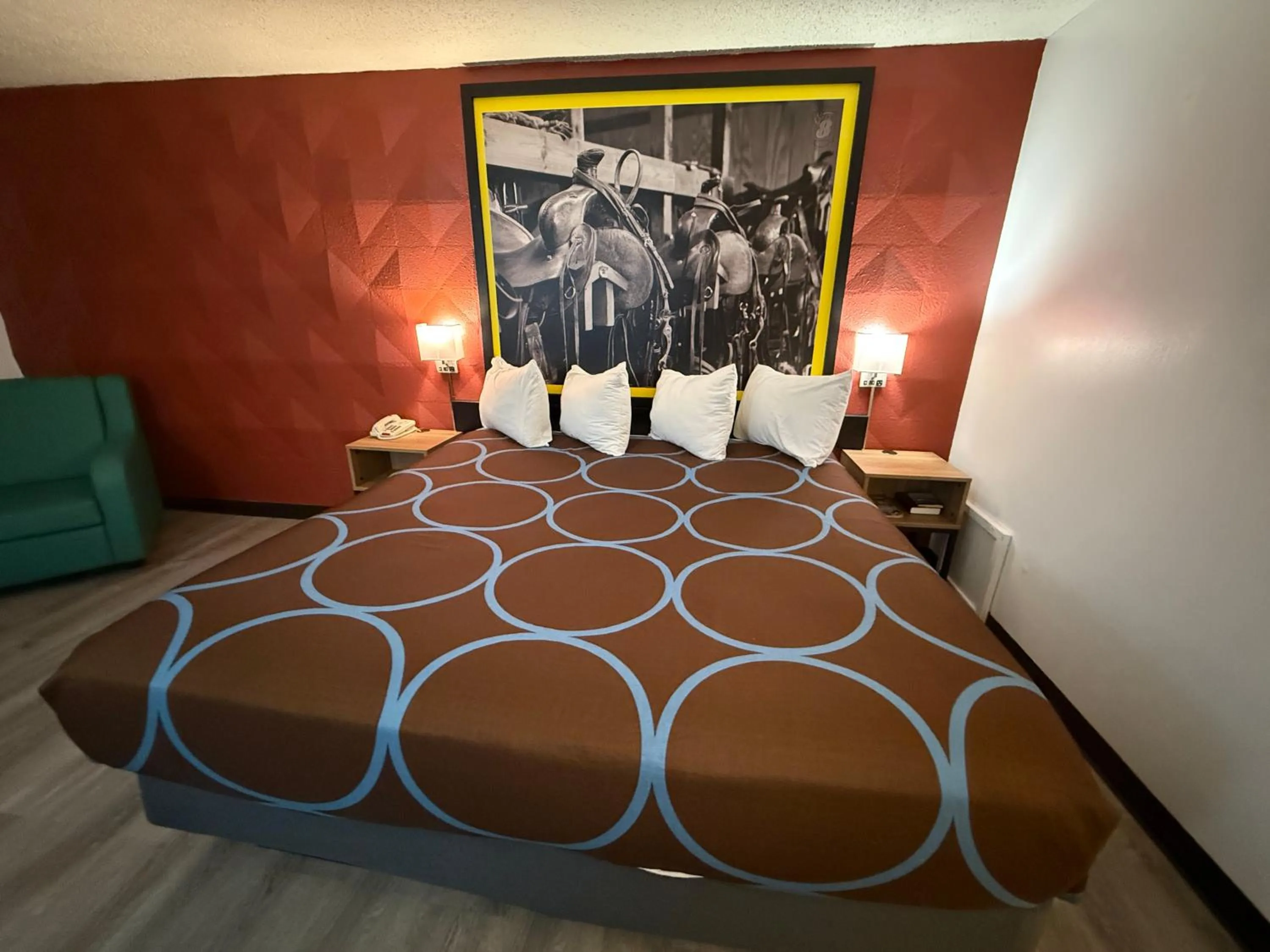 Bed in Super 8 by Wyndham Newcastle