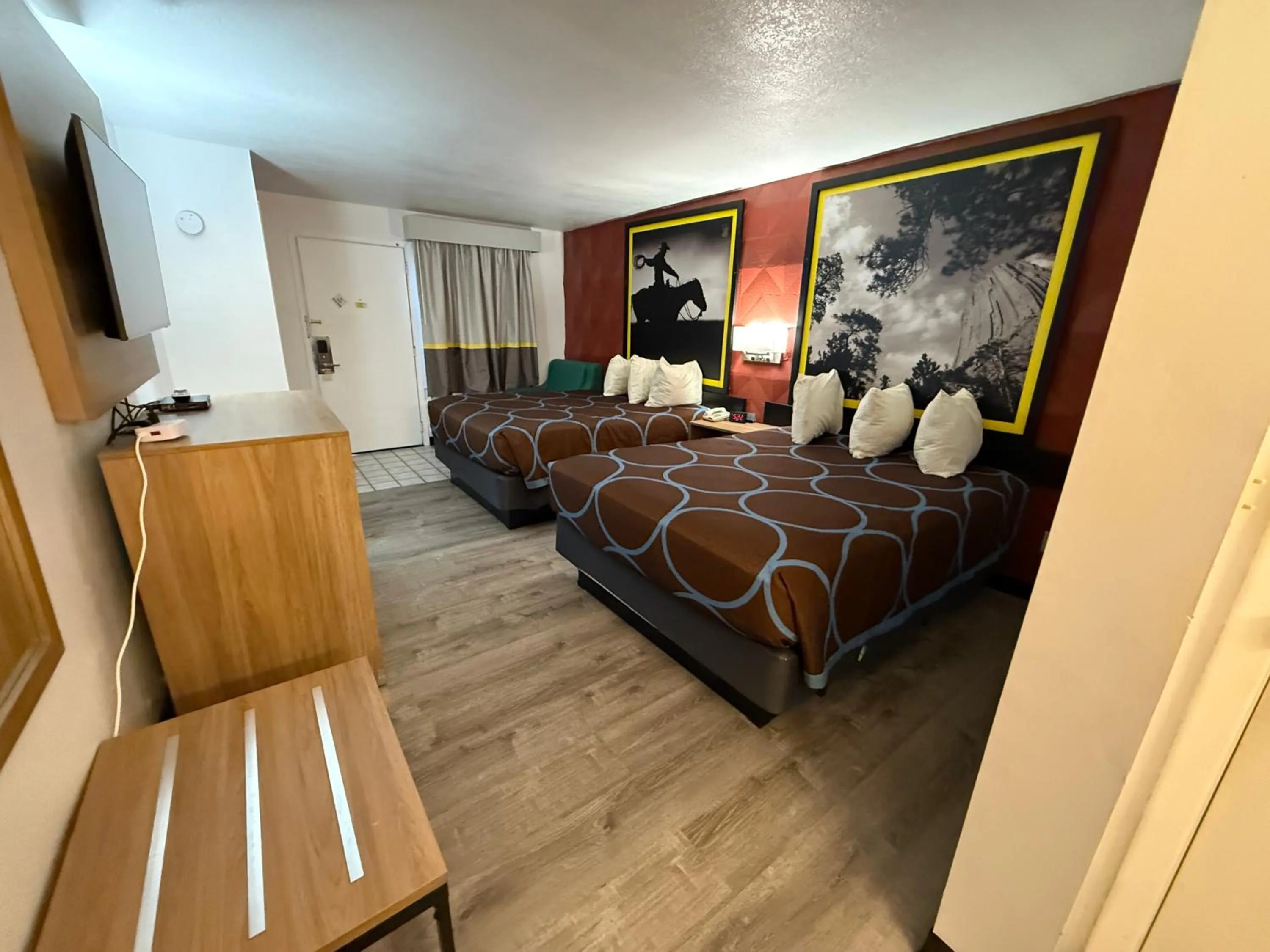 Bedroom, Bed in Super 8 by Wyndham Newcastle