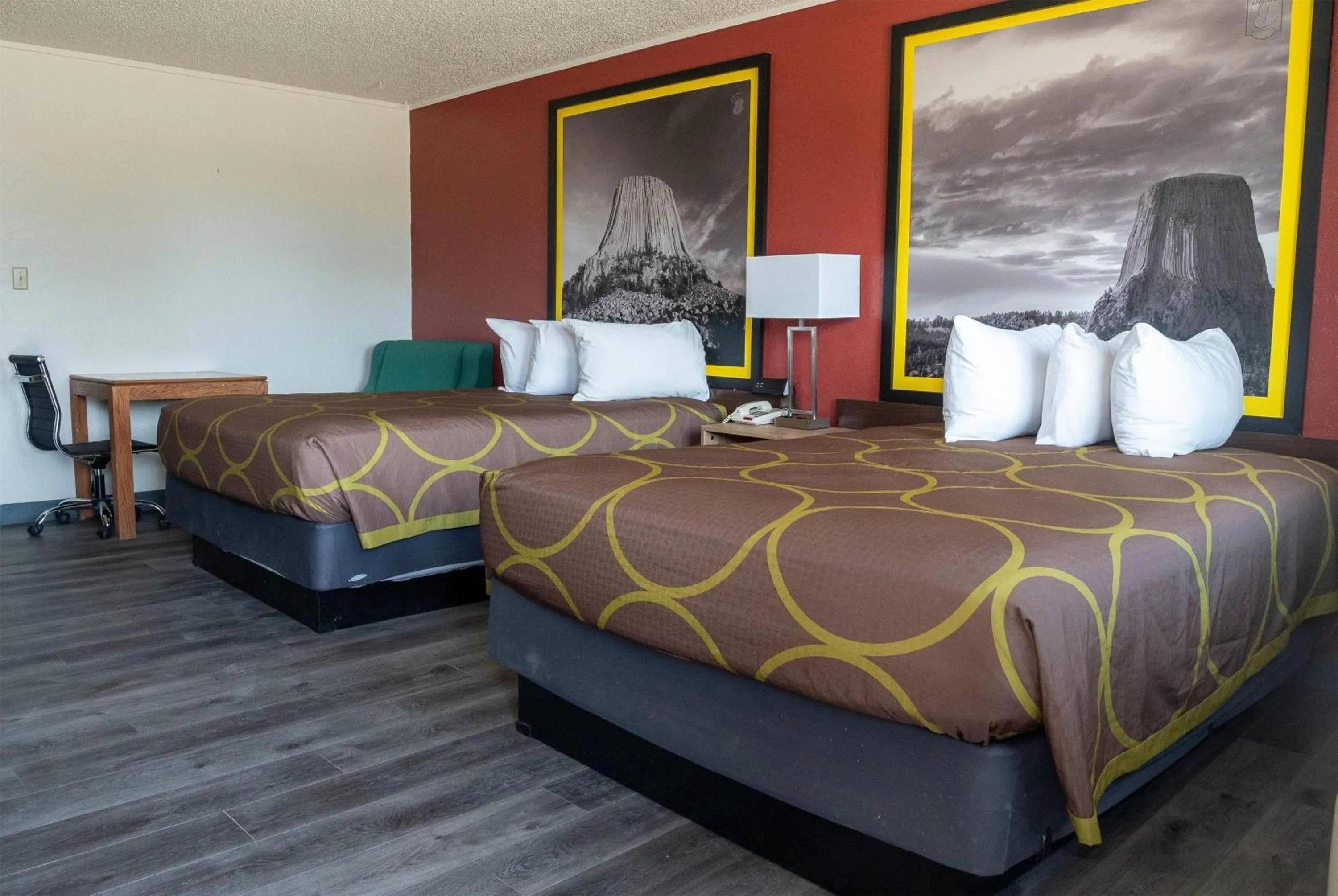 Photo of the whole room, Bed in Super 8 by Wyndham Newcastle