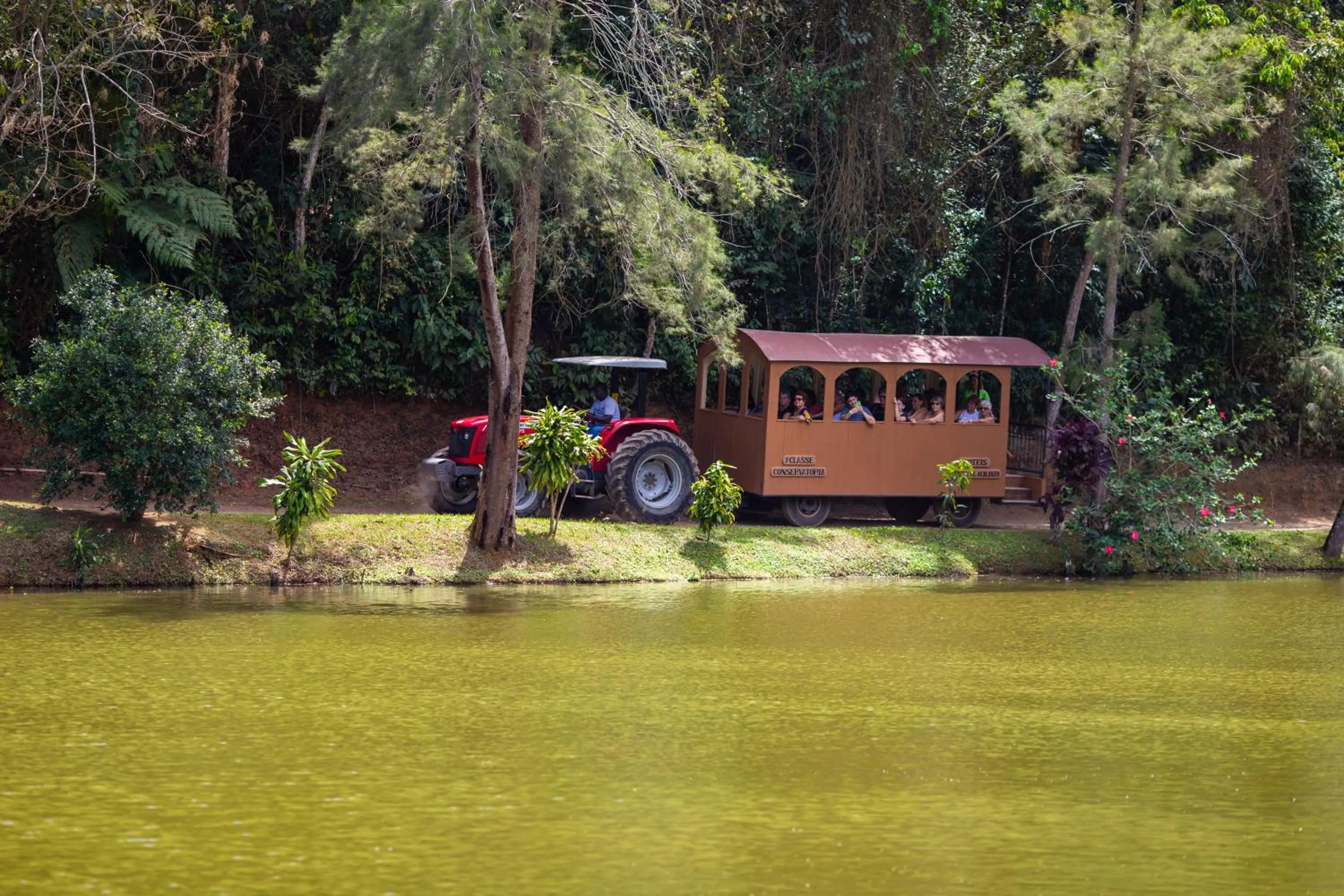 Lake view in Hotel Fazenda Vilarejo All Inclusive